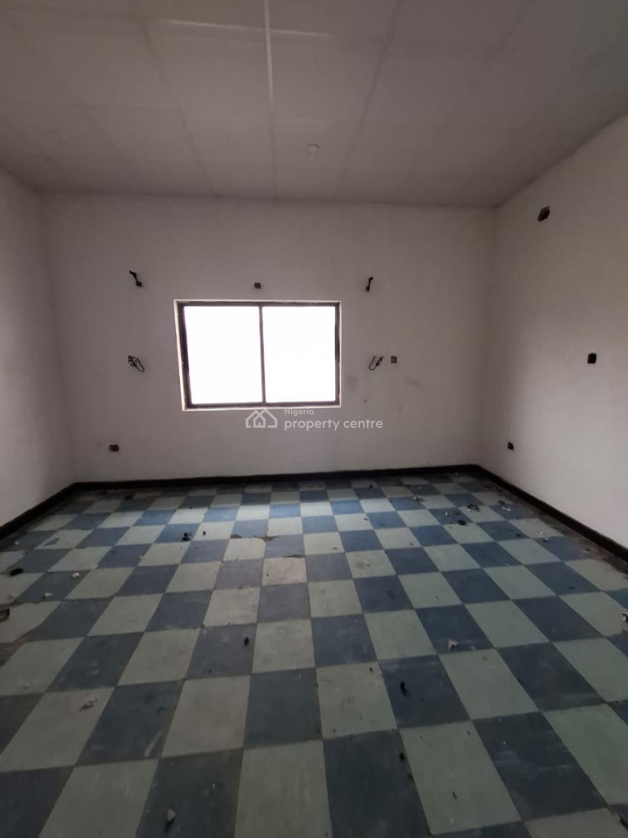 Commercial 18 Bedroom Detached House with 6 Bq 2yrs Payment Upfront, Off Ligali Ayorinde, Victoria Island (vi), Lagos, Detached Duplex for Rent