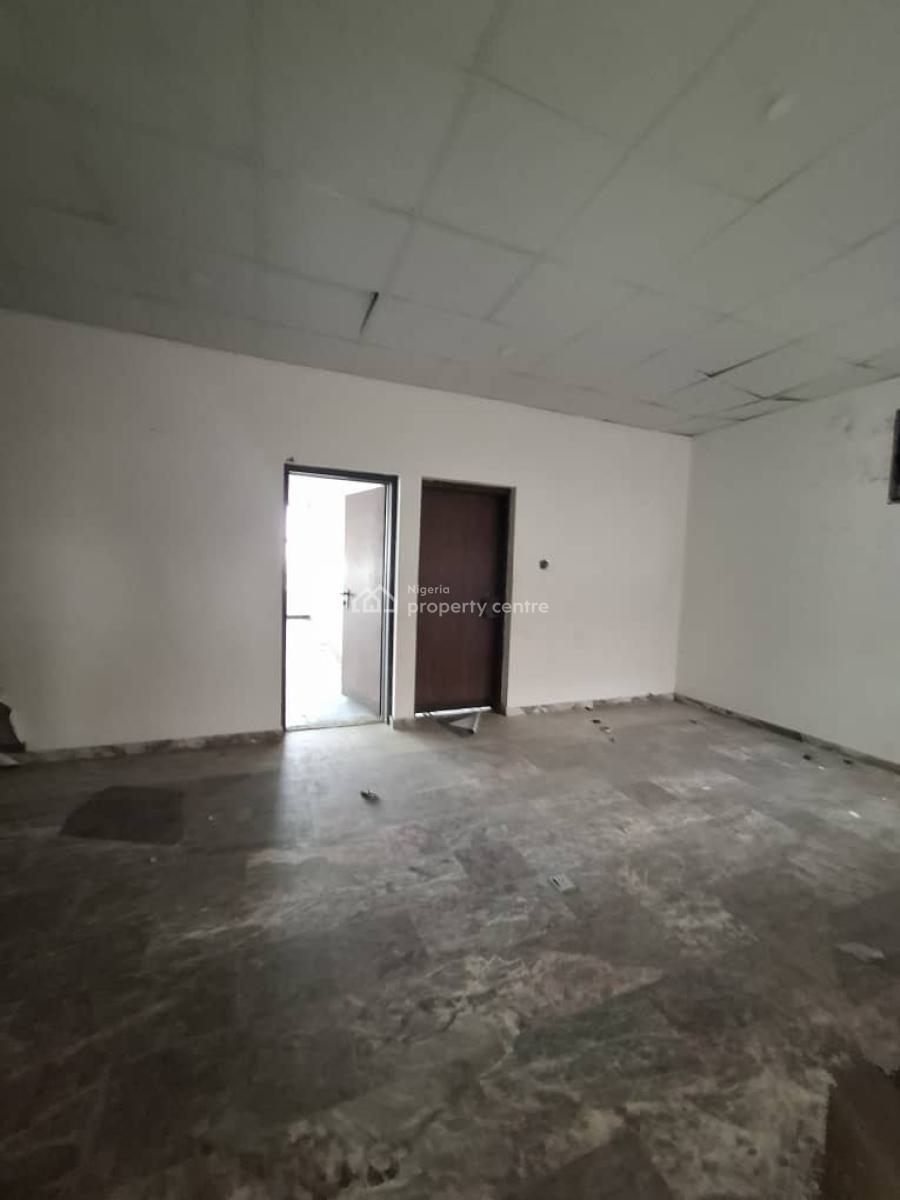Commercial 18 Bedroom Detached House with 6 Bq 2yrs Payment Upfront, Off Ligali Ayorinde, Victoria Island (vi), Lagos, Detached Duplex for Rent
