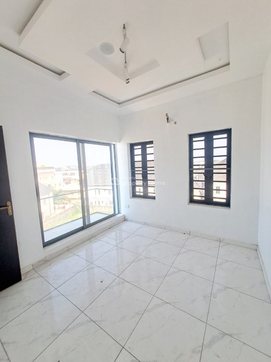 Newly Built 2 Bedroom Apartment in a Gated Estate, Ologolo, Lekki, Lagos, Flat / Apartment for Sale