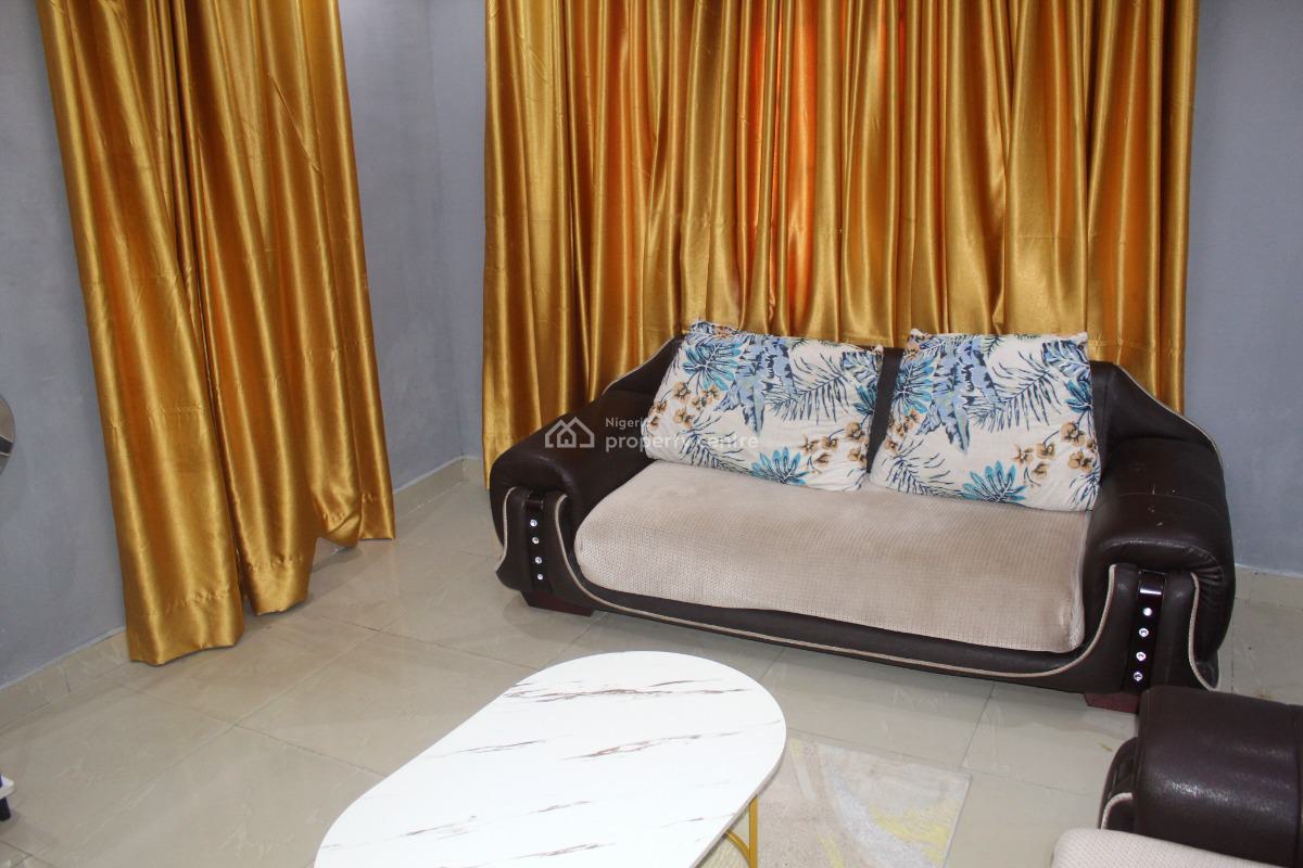 Affordable Apartment, Lawanson, Surulere, Lagos, Mini Flat (room and Parlour) Short Let