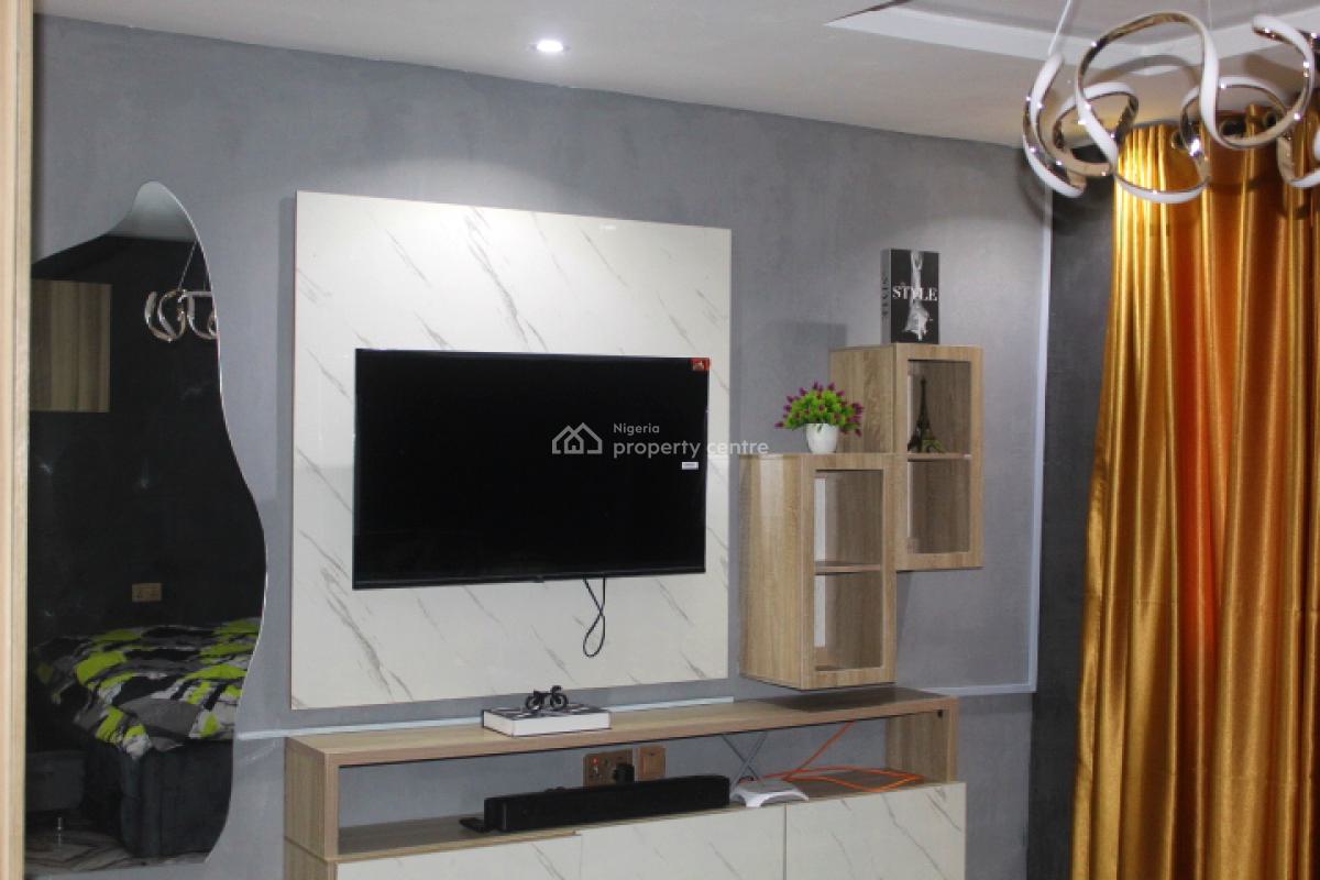 Clean Apartment, Lawanson, Surulere, Lagos, Self Contain (single Rooms) Short Let