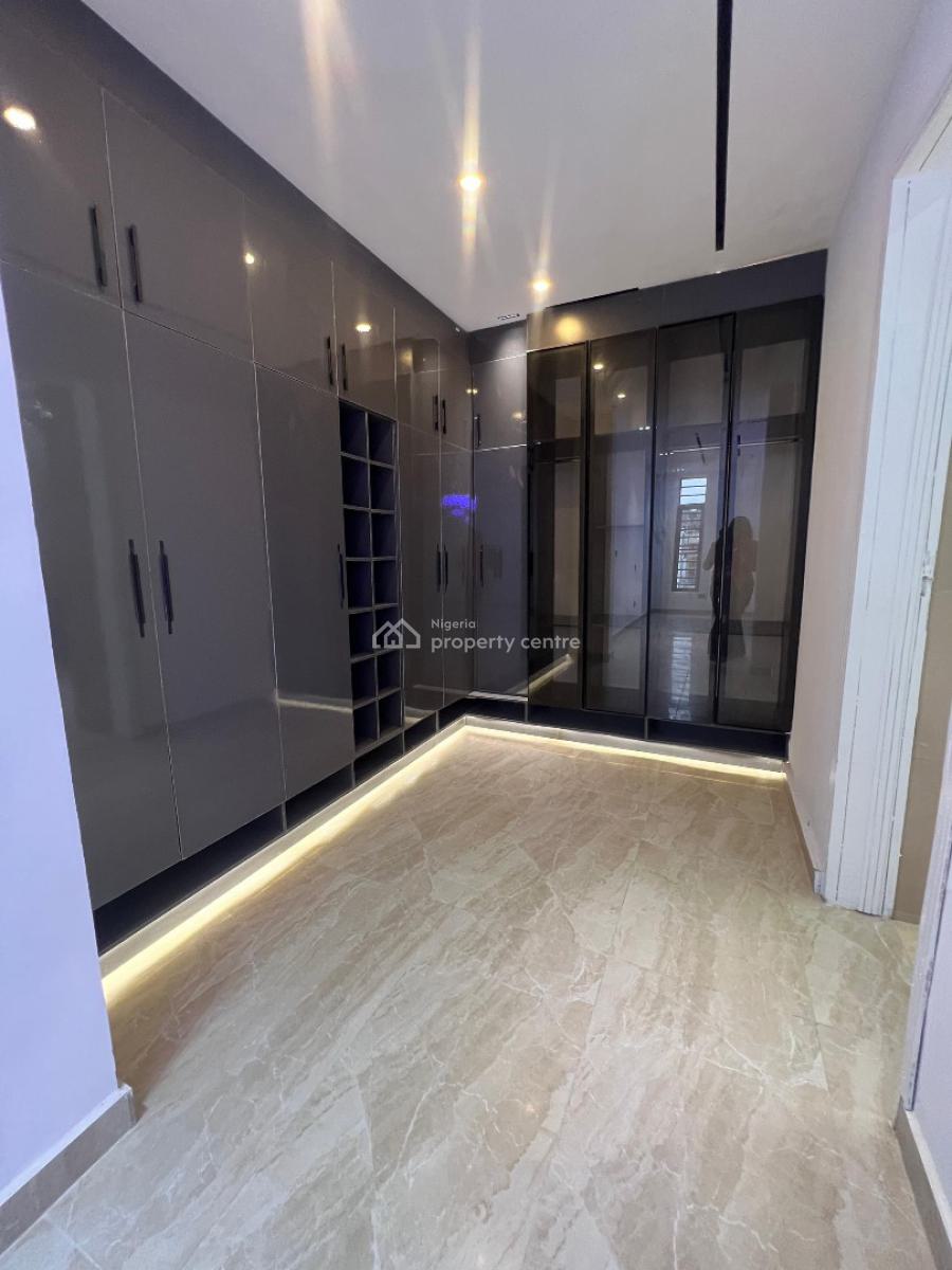Gigantic 5 Bedroom Family Home Within a Prestigious Estate, Features a Pool,cinema,bq in The Sought After Lekky County, Ikota, Lekki, Lagos, Detached Duplex for Sale