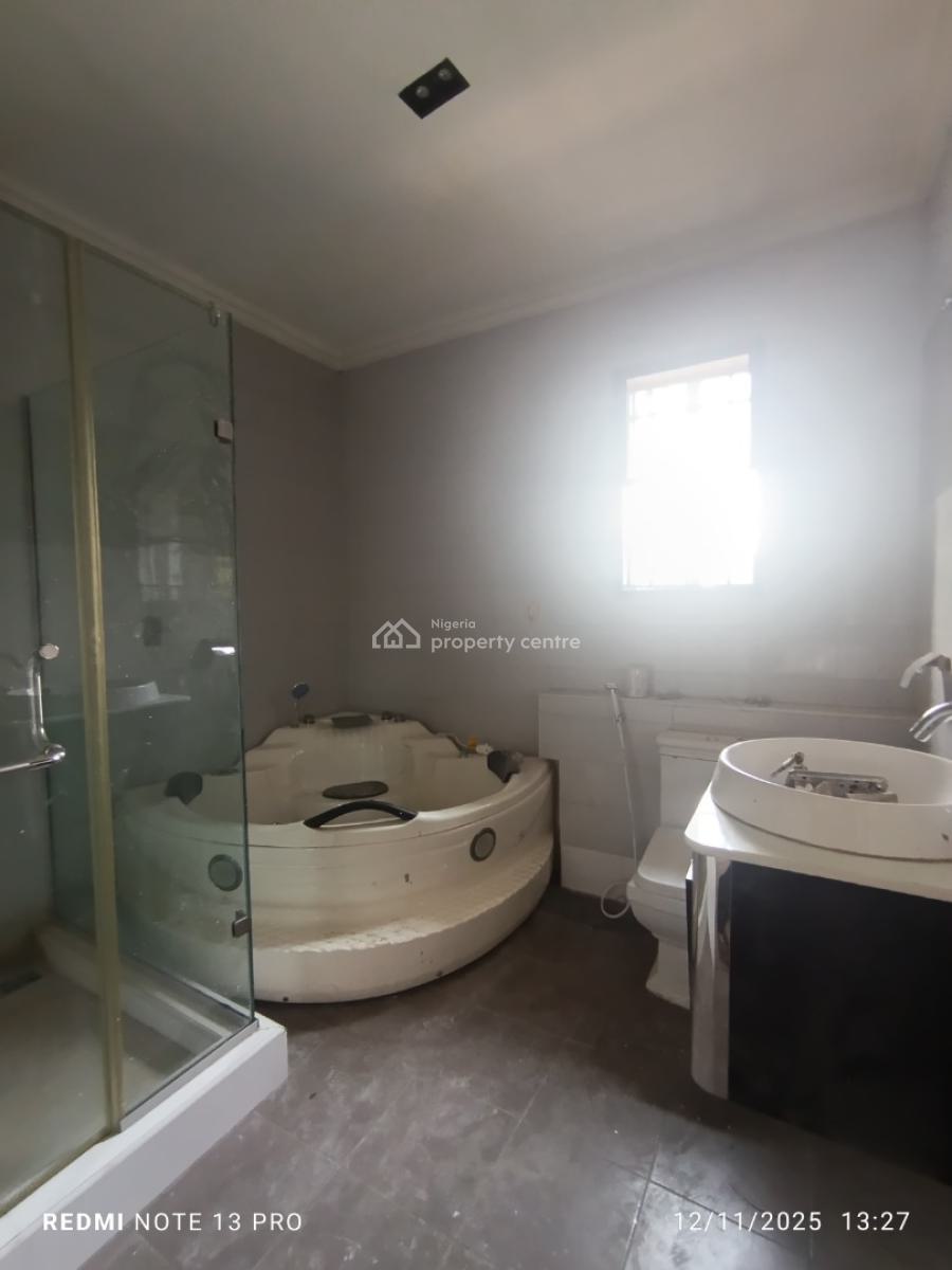 5 Bedrooms Semi Detached Duplex, Lekki Phase 1, Lekki, Lagos, Semi-detached Duplex for Sale