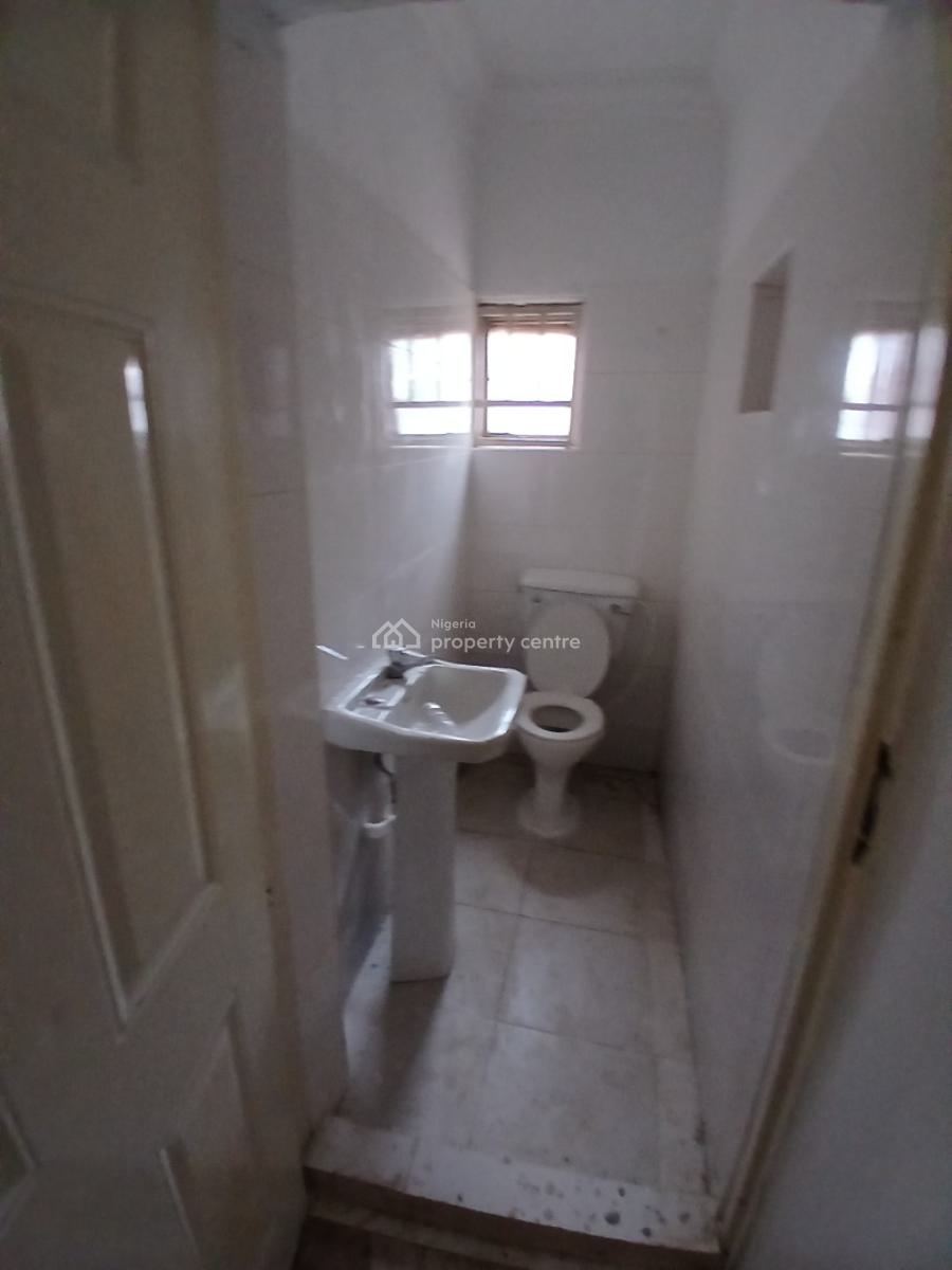 Newly Renovated 2 Bedroom Flat, Wuse 2, Abuja, Flat / Apartment for Rent