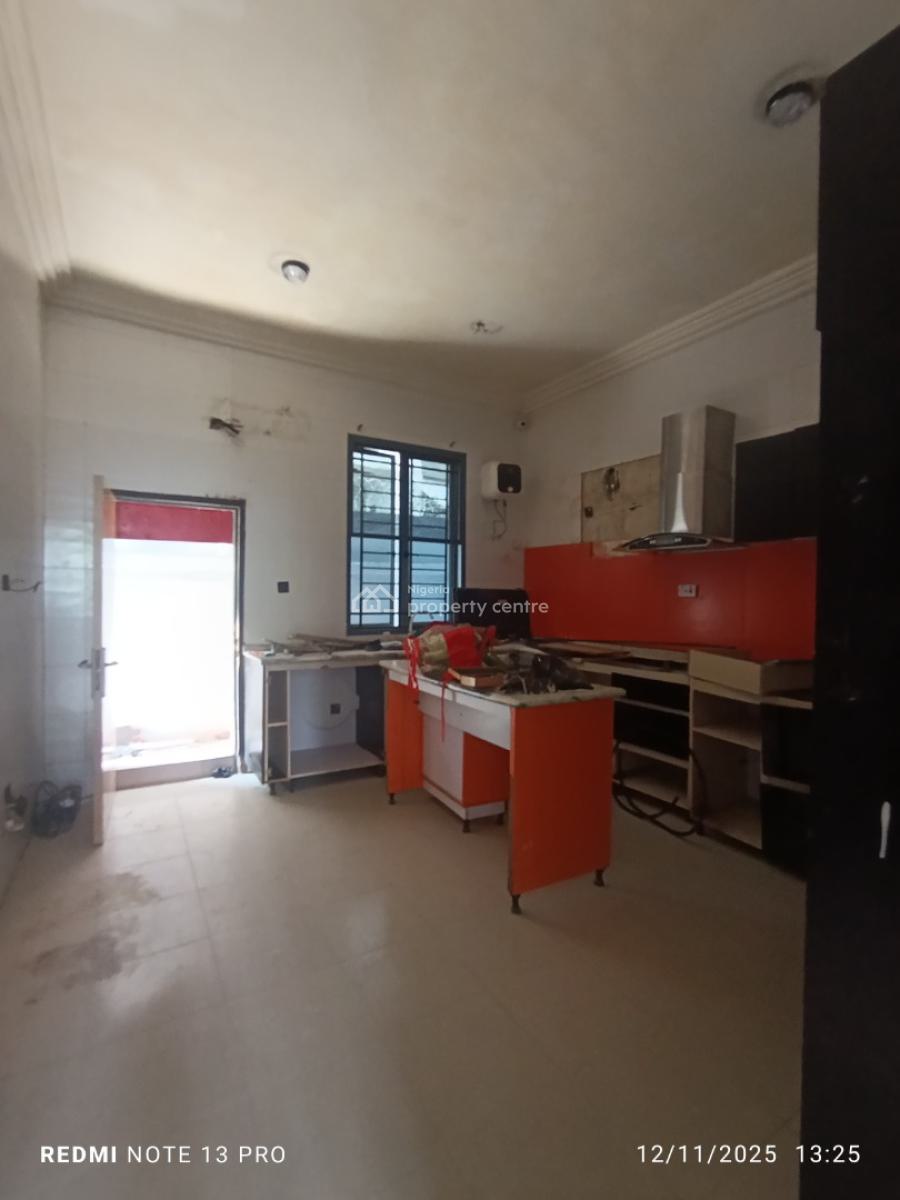 5 Bedrooms Semi Detached Duplex, Lekki Phase 1, Lekki, Lagos, Semi-detached Duplex for Rent