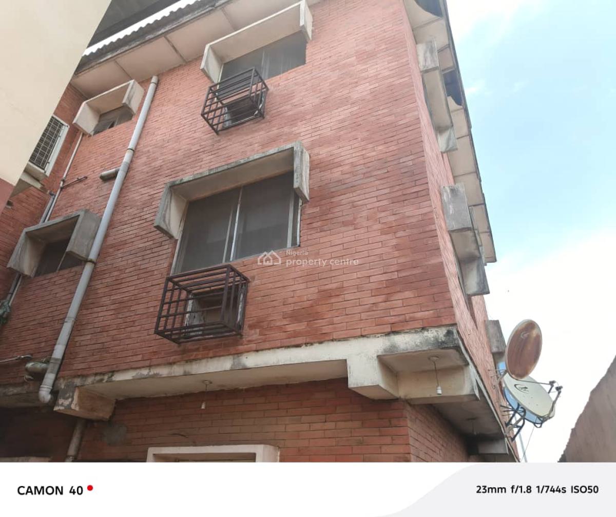 5 Units 2 Bedroom and Large Warehouse on Ground Floor, Off Ogunlana Egbeda, Akowonjo, Alimosho, Lagos, Block of Flats for Sale
