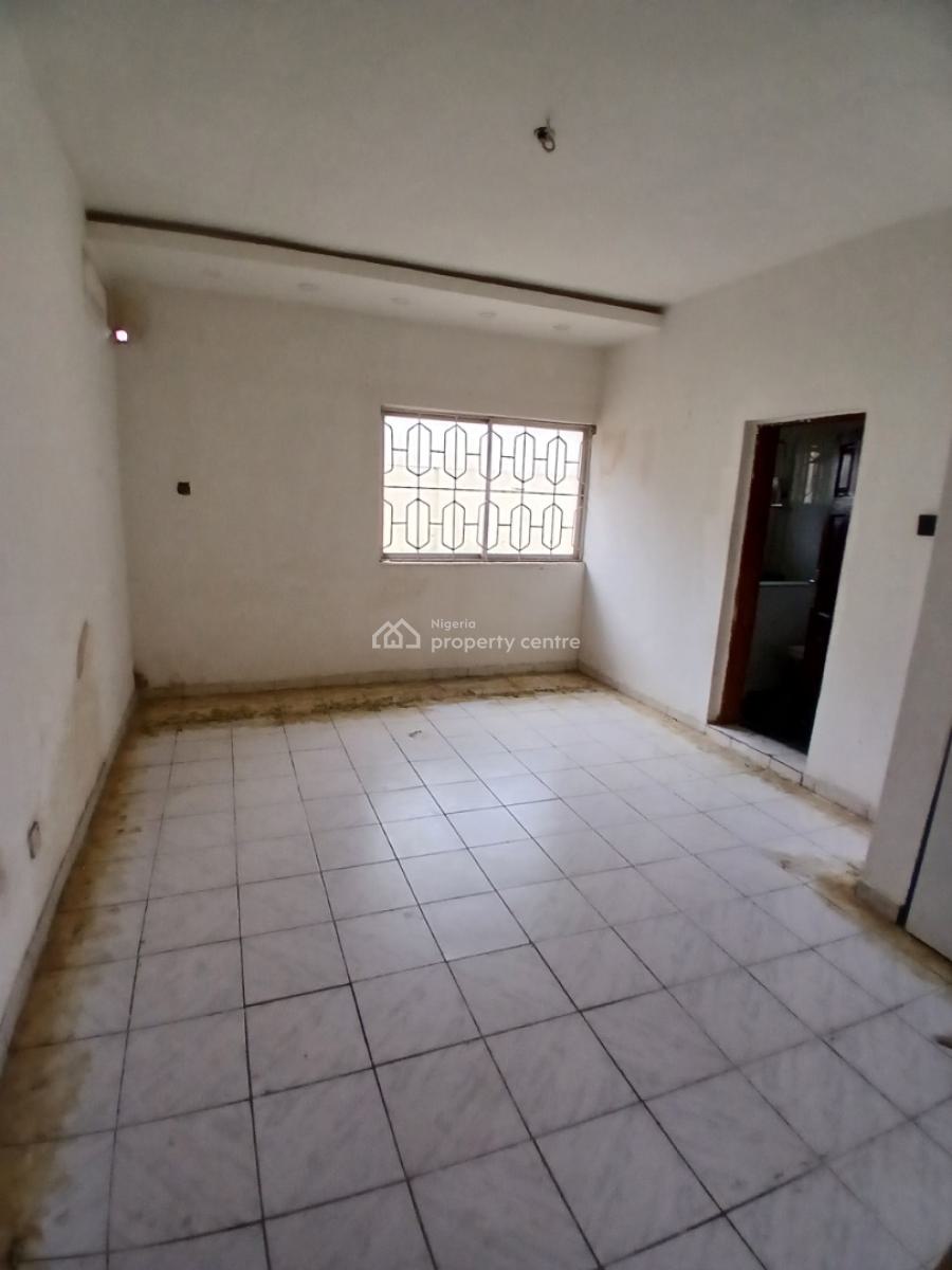 Nice 3 Bedrooms Flat(can Be Used As Office), Wuse, Abuja, Flat / Apartment for Rent