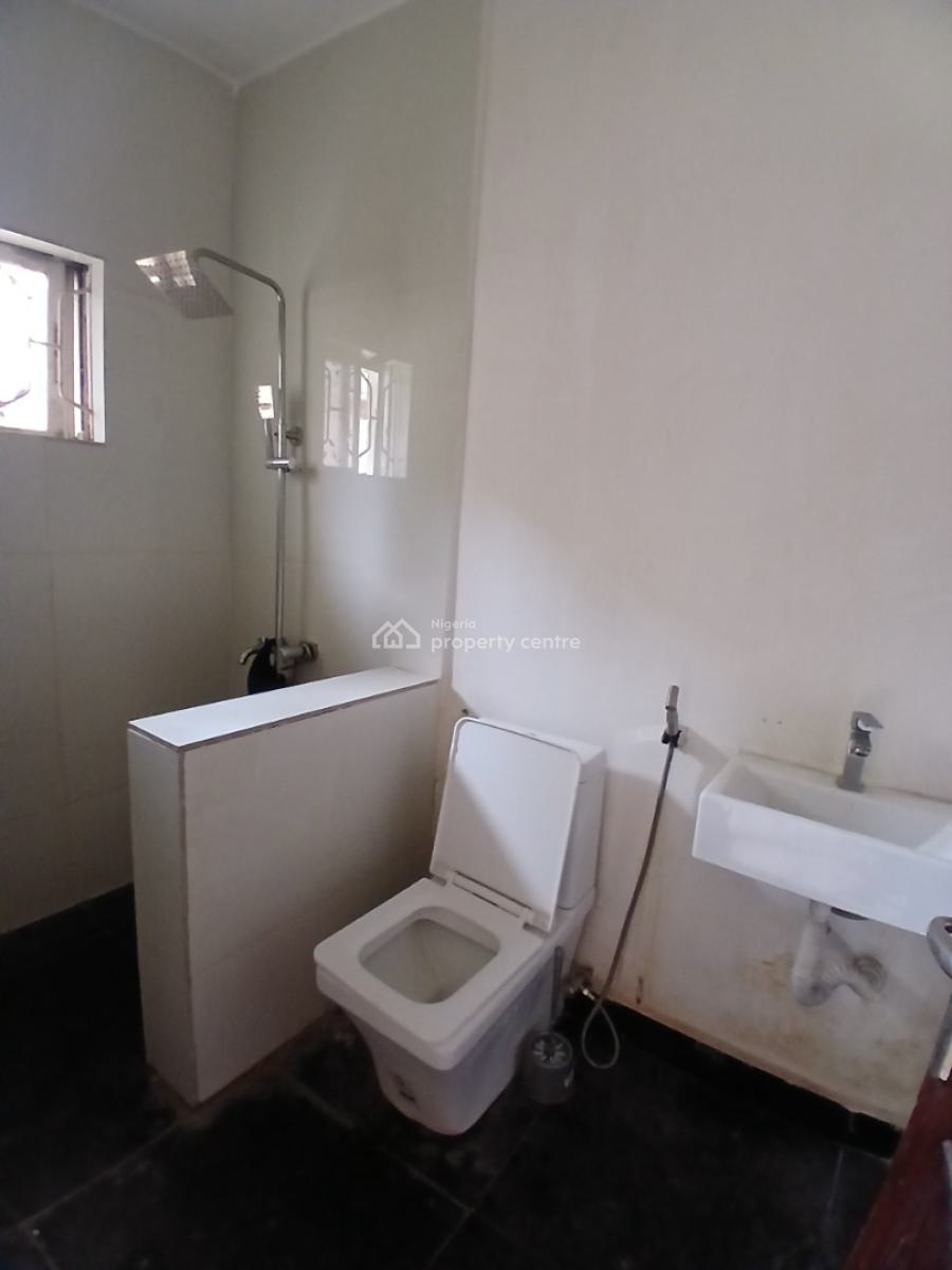 Nice 3 Bedrooms Flat(can Be Used As Office), Wuse, Abuja, Flat / Apartment for Rent