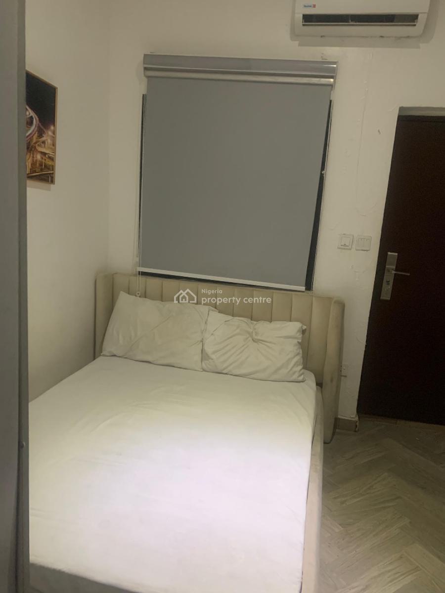 Sharp Self Contain Apartment (not Furnished), Ikate, Lekki, Lagos, Self Contain (single Rooms) for Rent