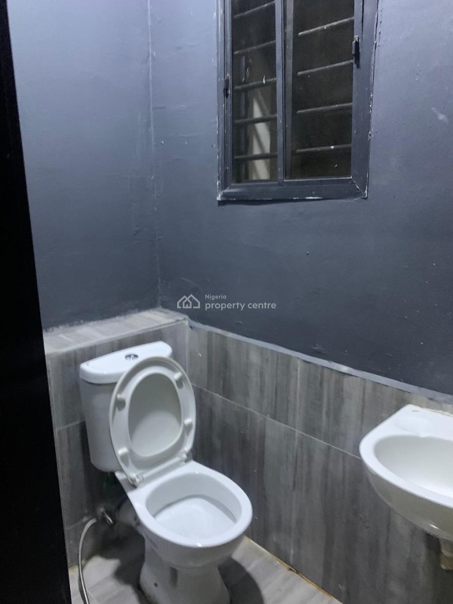 Sharp Self Contain Apartment (not Furnished), Ikate, Lekki, Lagos, Self Contain (single Rooms) for Rent