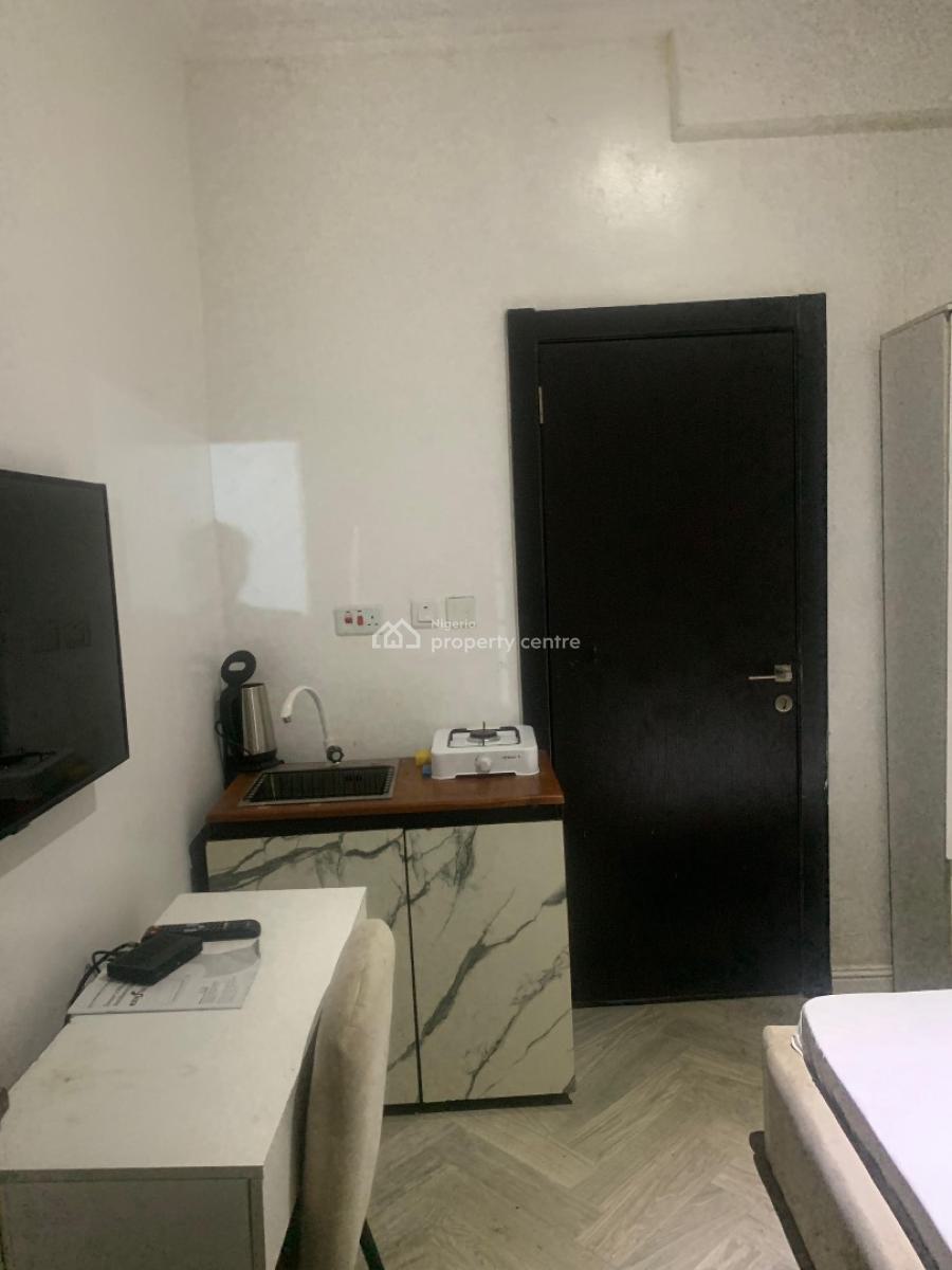 Sharp Self Contain Apartment (not Furnished), Ikate, Lekki, Lagos, Self Contain (single Rooms) for Rent