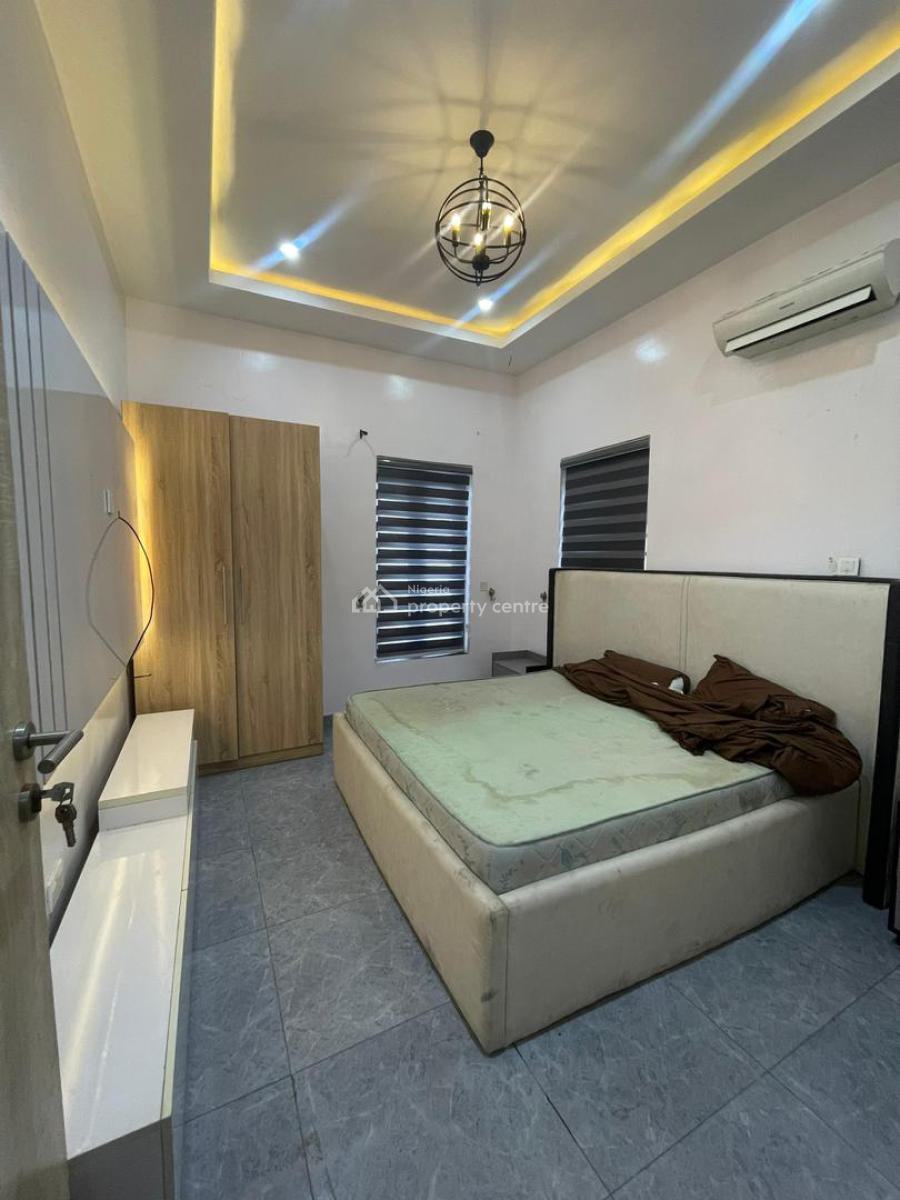 2 Bedrooms Furnished Apartment, Lekki Phase 1, Lekki, Lagos, Flat / Apartment for Rent