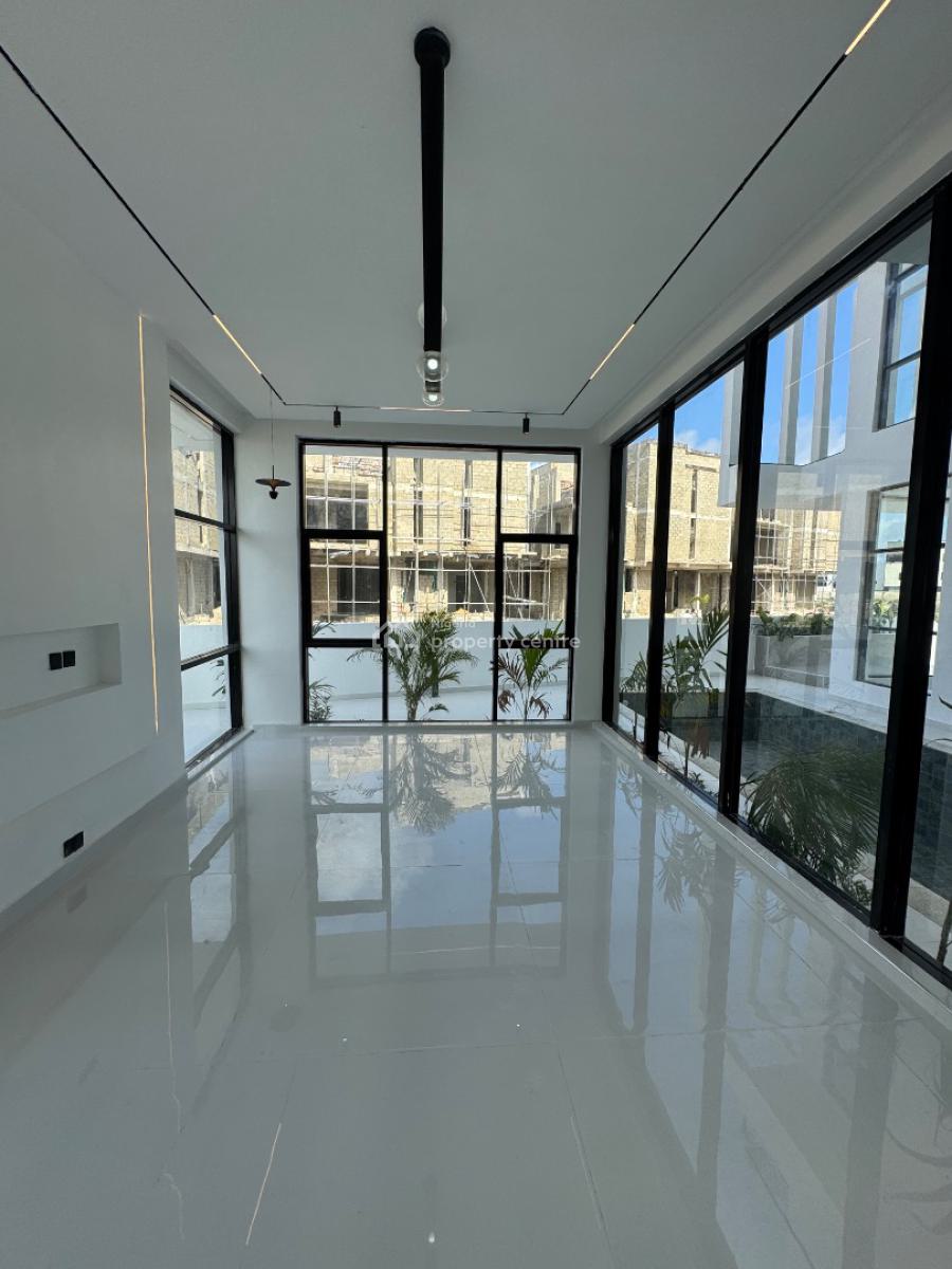 Spacious 5 Bedroom Fully Detached House with Pool, Osapa London, Osapa, Lekki, Lagos, Detached Duplex for Sale