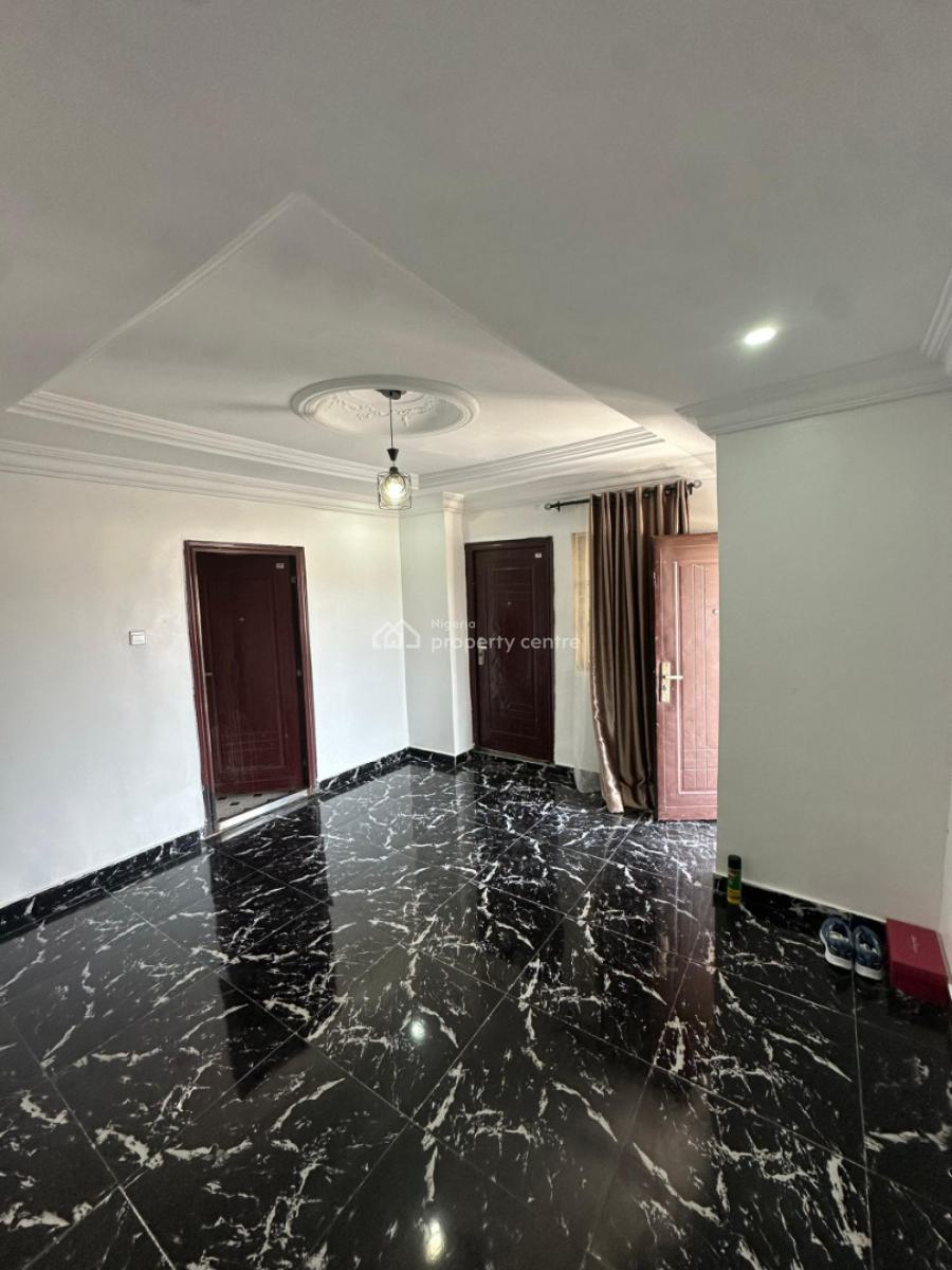 Lovely 2 Bedrooms Flat, Ologolo, Lekki, Lagos, Flat / Apartment for Rent