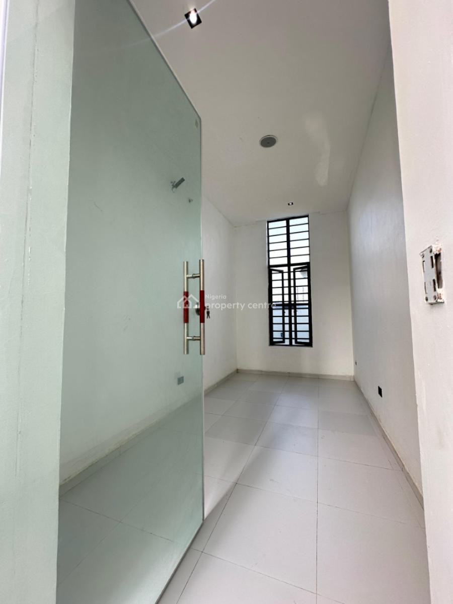 Exquisite Spacious 5 Bedroom Fully Detached Duplex with Bq, Cinema, Chevron, Lekki, Lagos, Detached Duplex for Sale