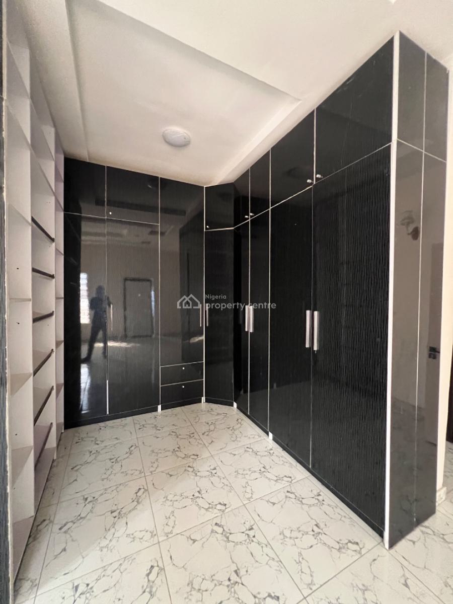 Five Bedrooms Detached Duplex with Bq, Ikota, Lekki, Lagos, Detached Duplex for Sale