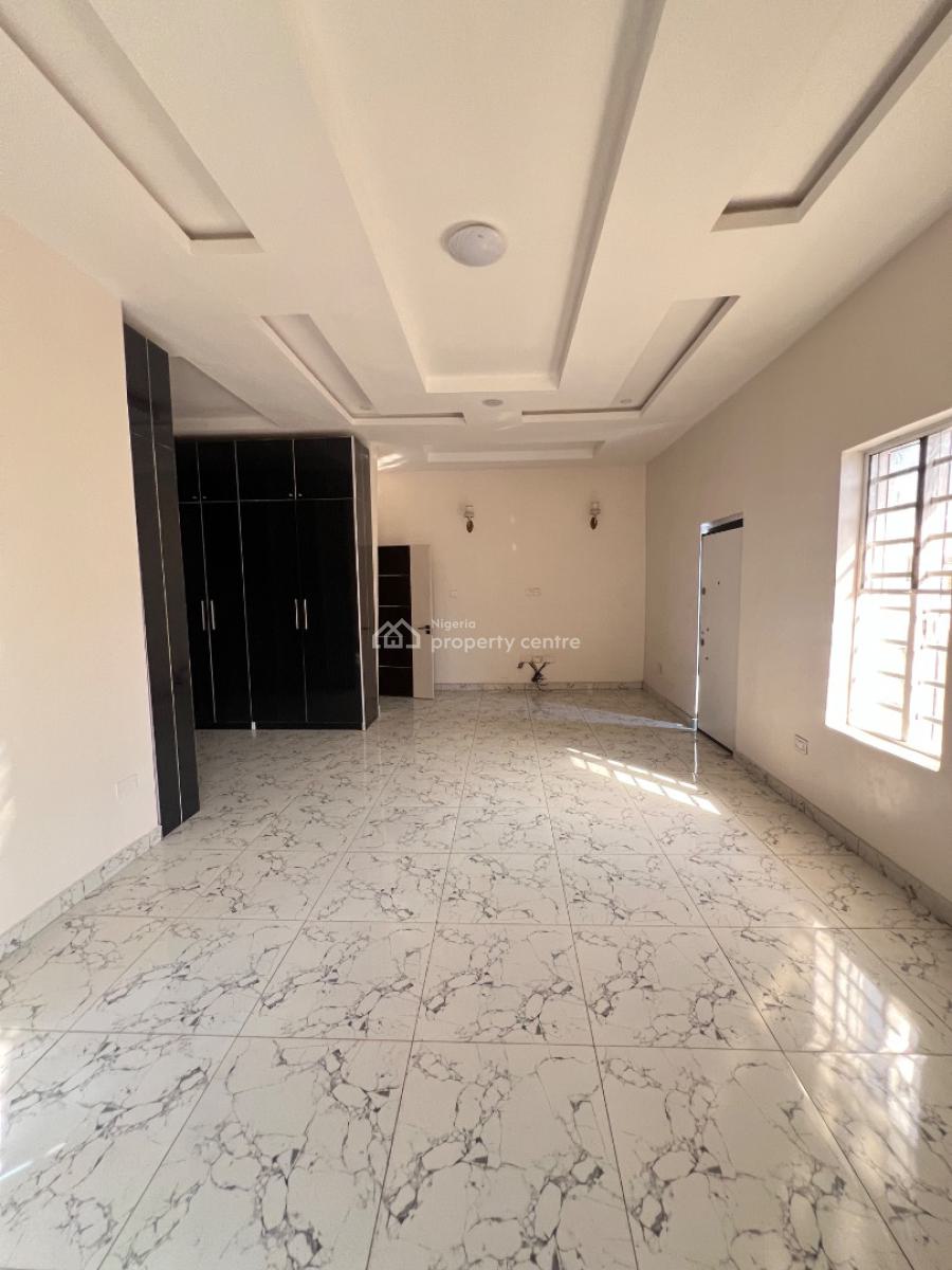 Five Bedrooms Detached Duplex with Bq, Ikota, Lekki, Lagos, Detached Duplex for Sale