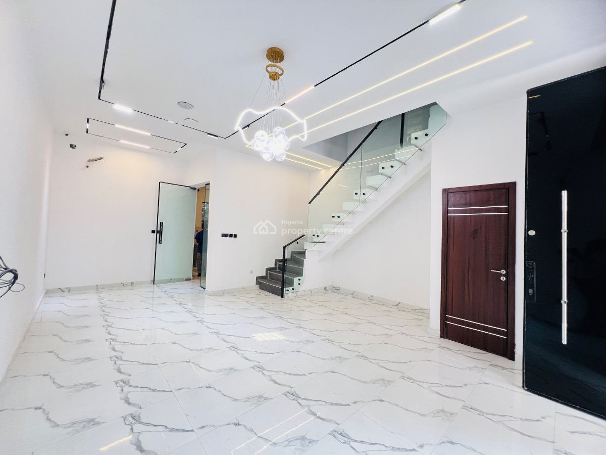 4 Bedroom Terrace Duplex with Bq, Osapa, Lekki, Lagos, Terraced Duplex for Sale
