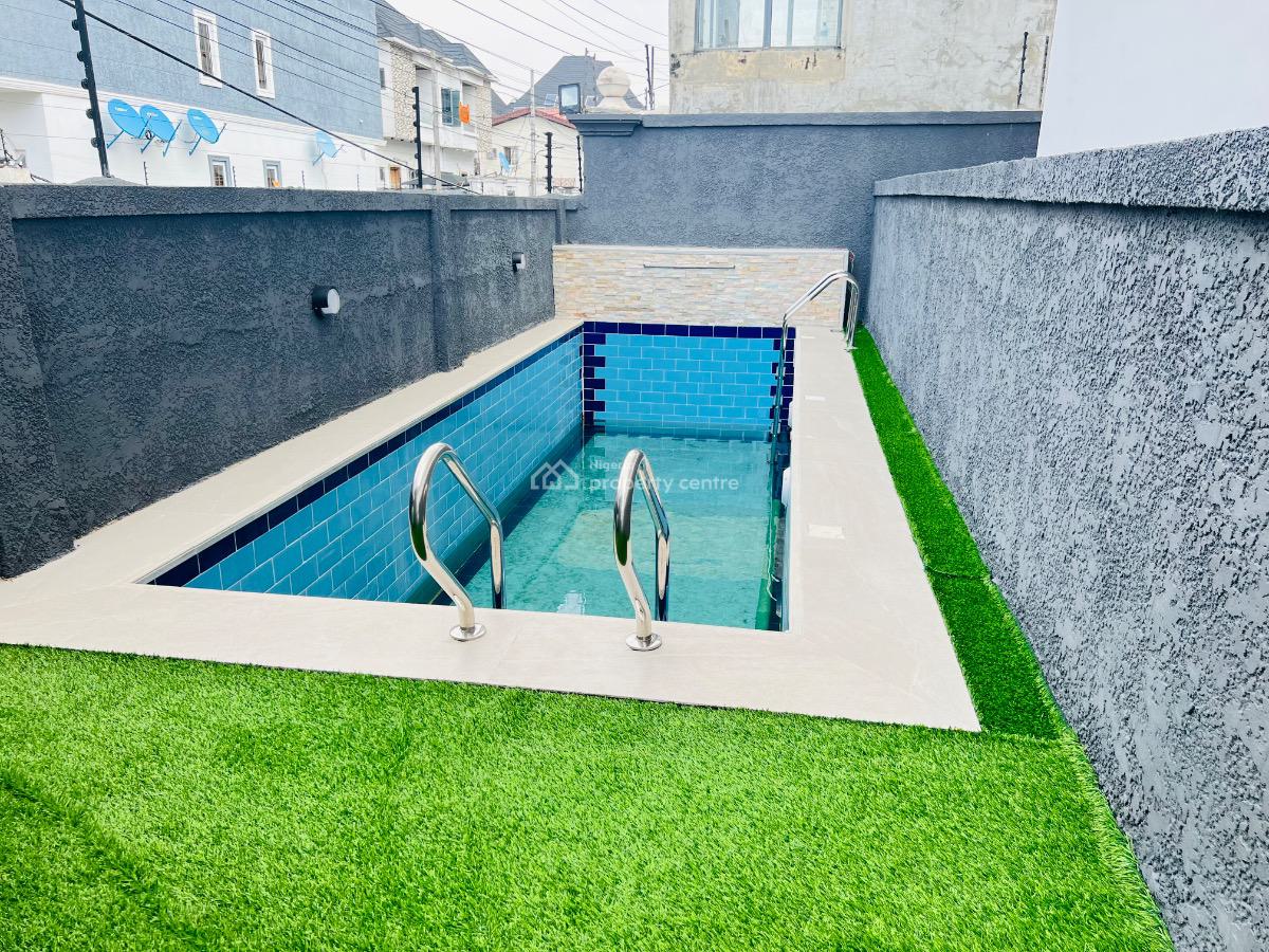 4 Bedroom Terrace Duplex with Bq, Osapa, Lekki, Lagos, Terraced Duplex for Sale
