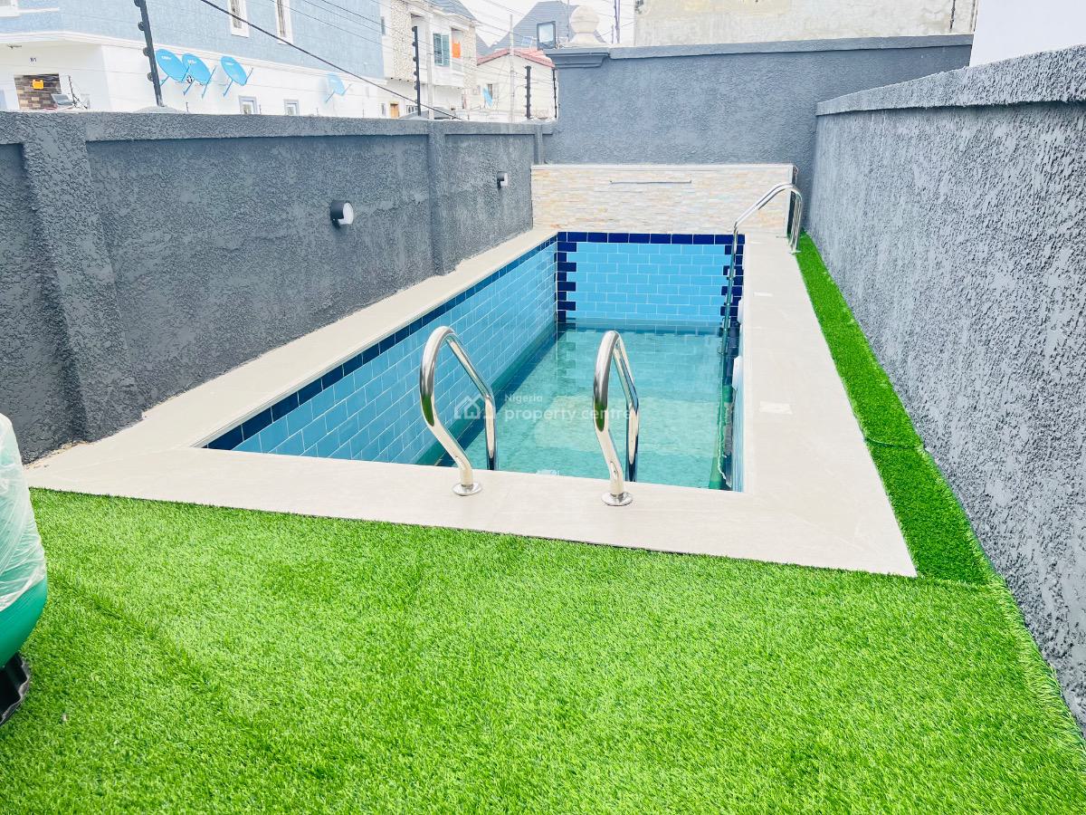 4 Bedroom Terrace Duplex with Bq, Osapa, Lekki, Lagos, Terraced Duplex for Sale