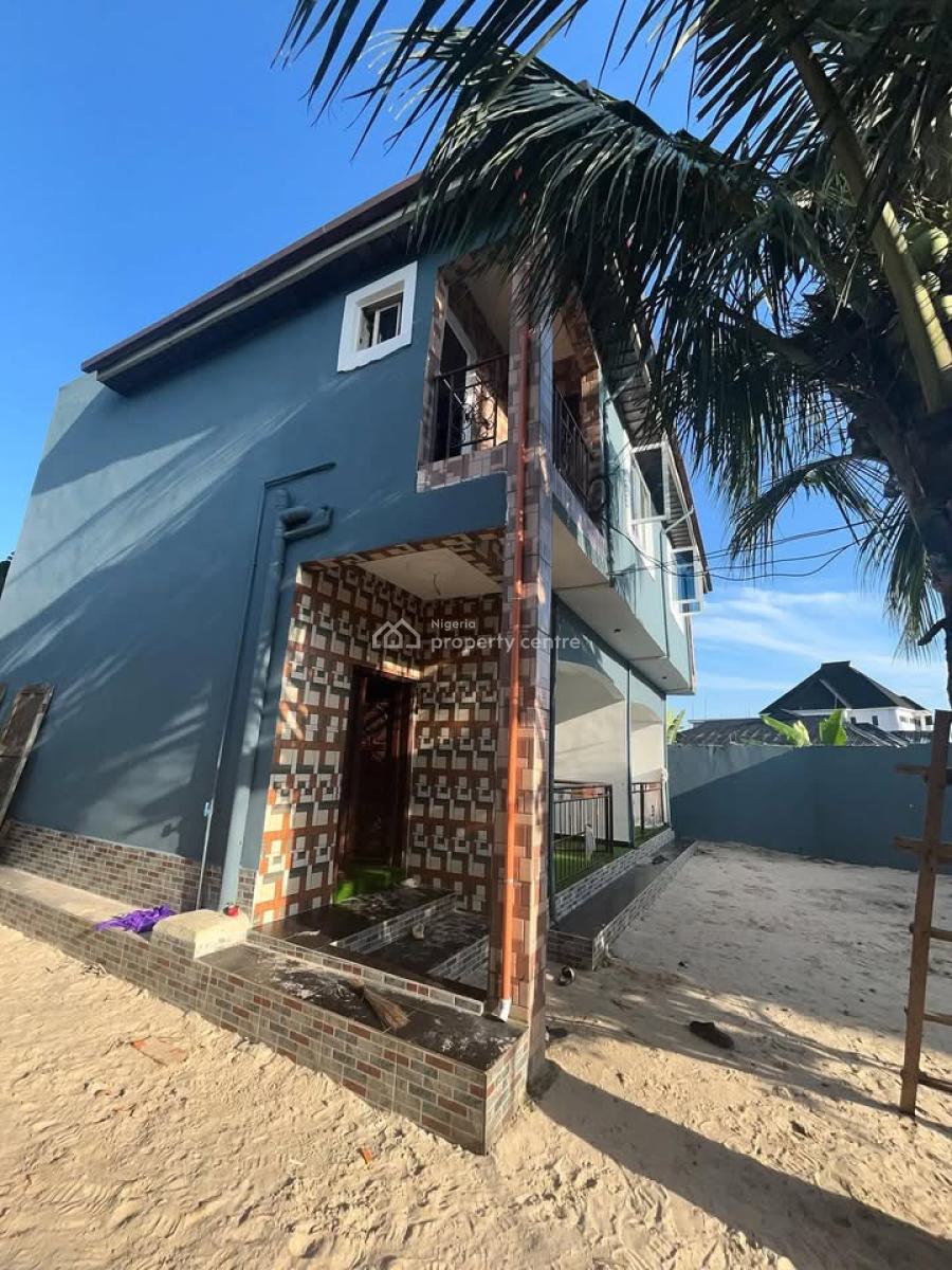 1 Unit of 2 Bedroom Flat & 2 Units of Self-contain Flats, Ogbogoro, Ozuoba Road, Port Harcourt, Rivers, Block of Flats for Sale
