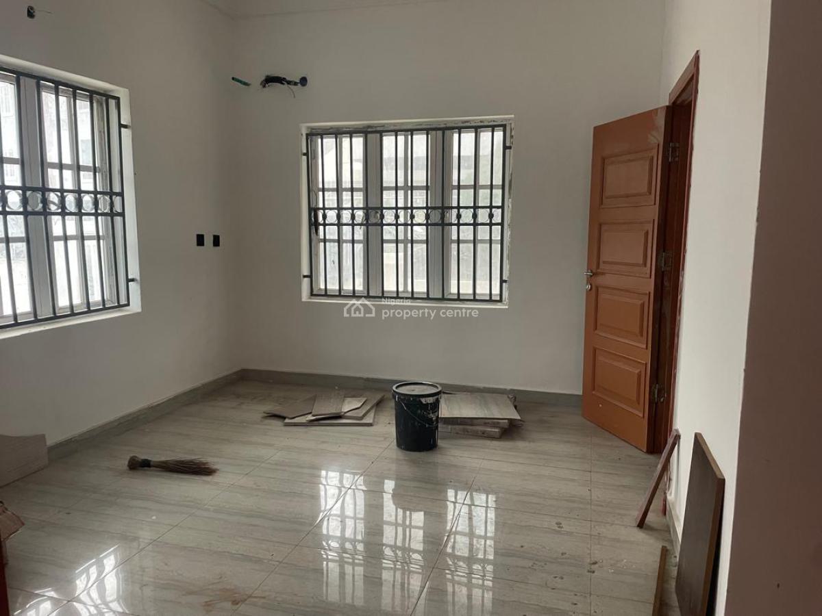Brand New  Fully Service 4 Bedrooms Semi Detached with a Bq, Chevron Drive, Lekki Expressway, Lekki, Lagos, Semi-detached Duplex for Sale