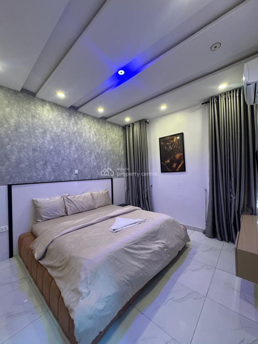 2 Bedrooms Fully Furnished Apartment, Lekki Phase 1, Lekki, Lagos, Flat / Apartment for Rent