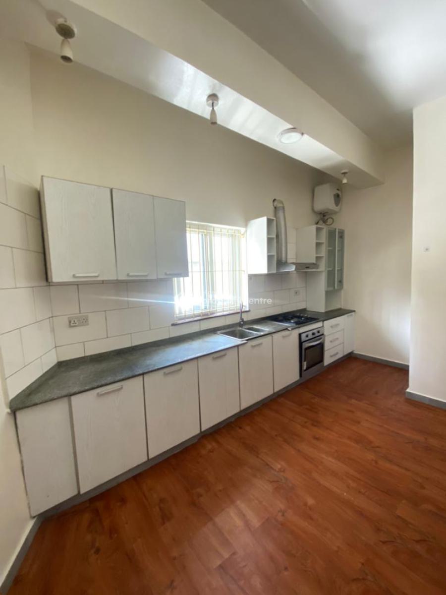 Fully Serviced 2 Bedroom Apartment with Private Yard, Victoria Island (vi), Lagos, Flat / Apartment for Rent