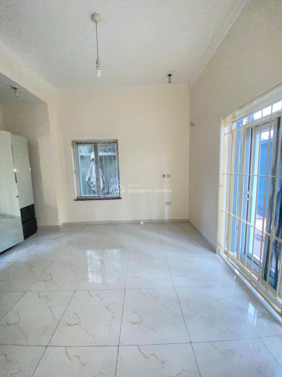 Fully Serviced 2 Bedroom Apartment with Private Yard, Victoria Island (vi), Lagos, Flat / Apartment for Rent