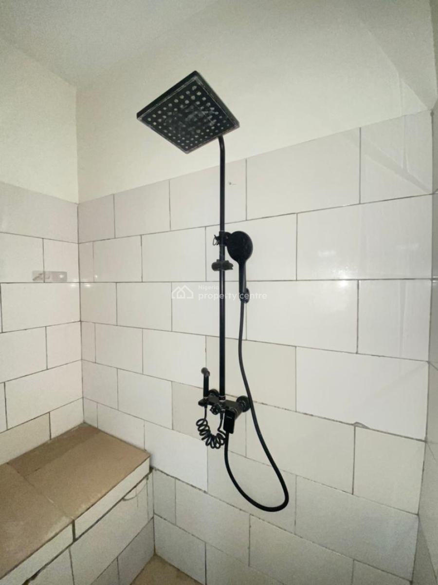 Fully Serviced 2 Bedroom Apartment with Private Yard, Victoria Island (vi), Lagos, Flat / Apartment for Rent