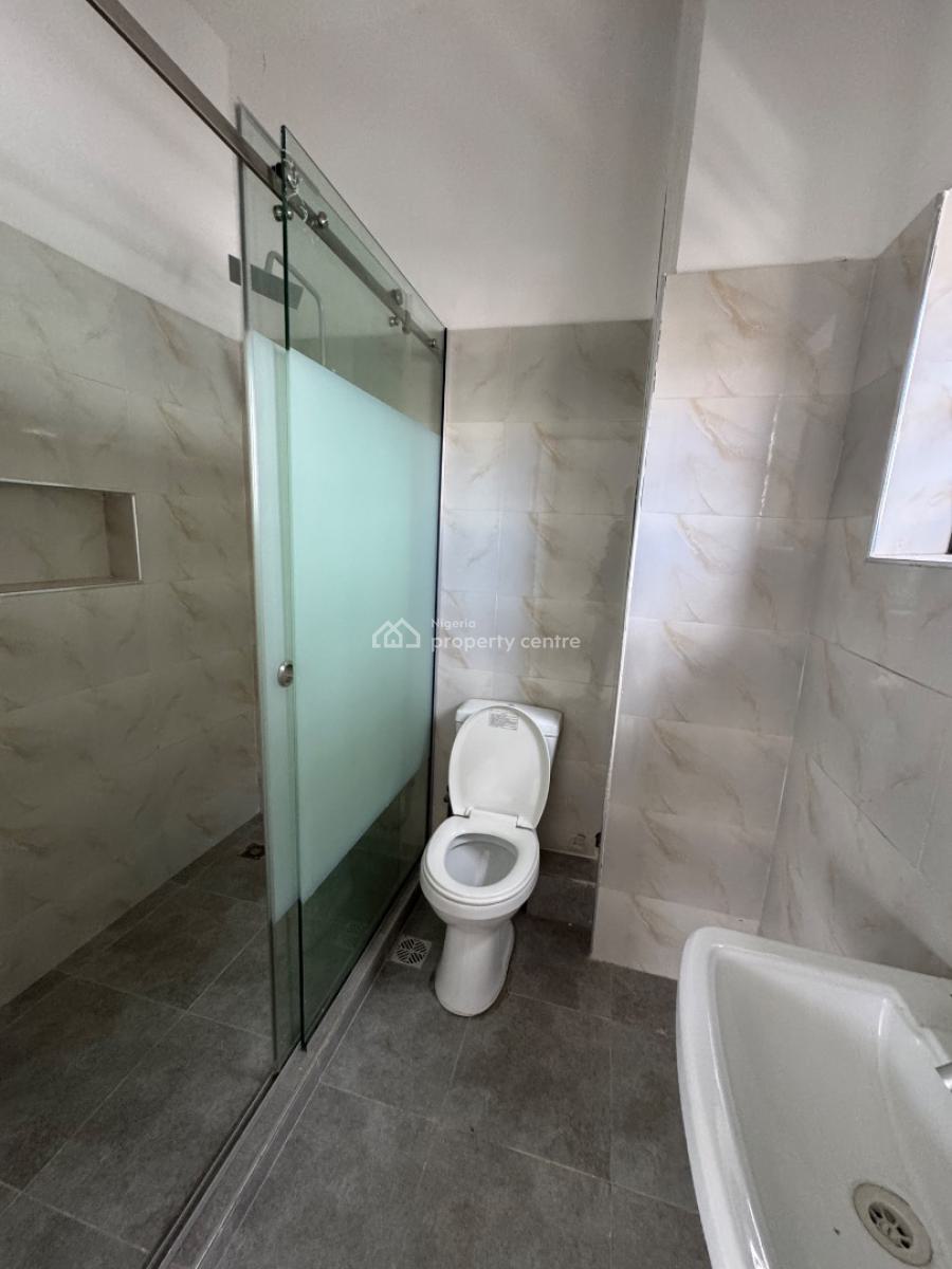 Newly Built 3 Bedroom Flat with Bq, Lekki Phase 1, Lekki, Lagos, Block of Flats for Sale