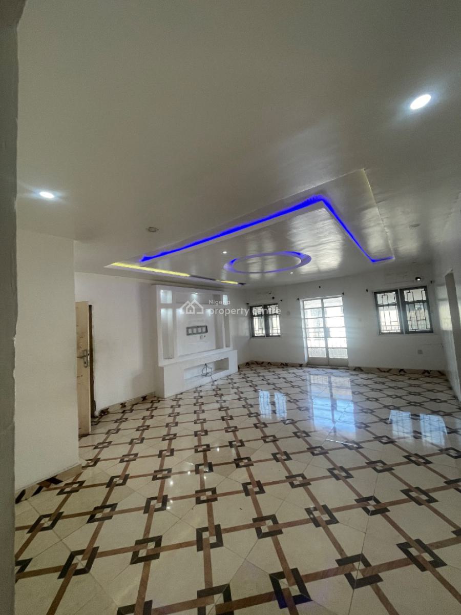 Clean Neatly Used 3 Bedroom Flat, Gbagada Phase 1, Gbagada, Lagos, Flat / Apartment for Rent