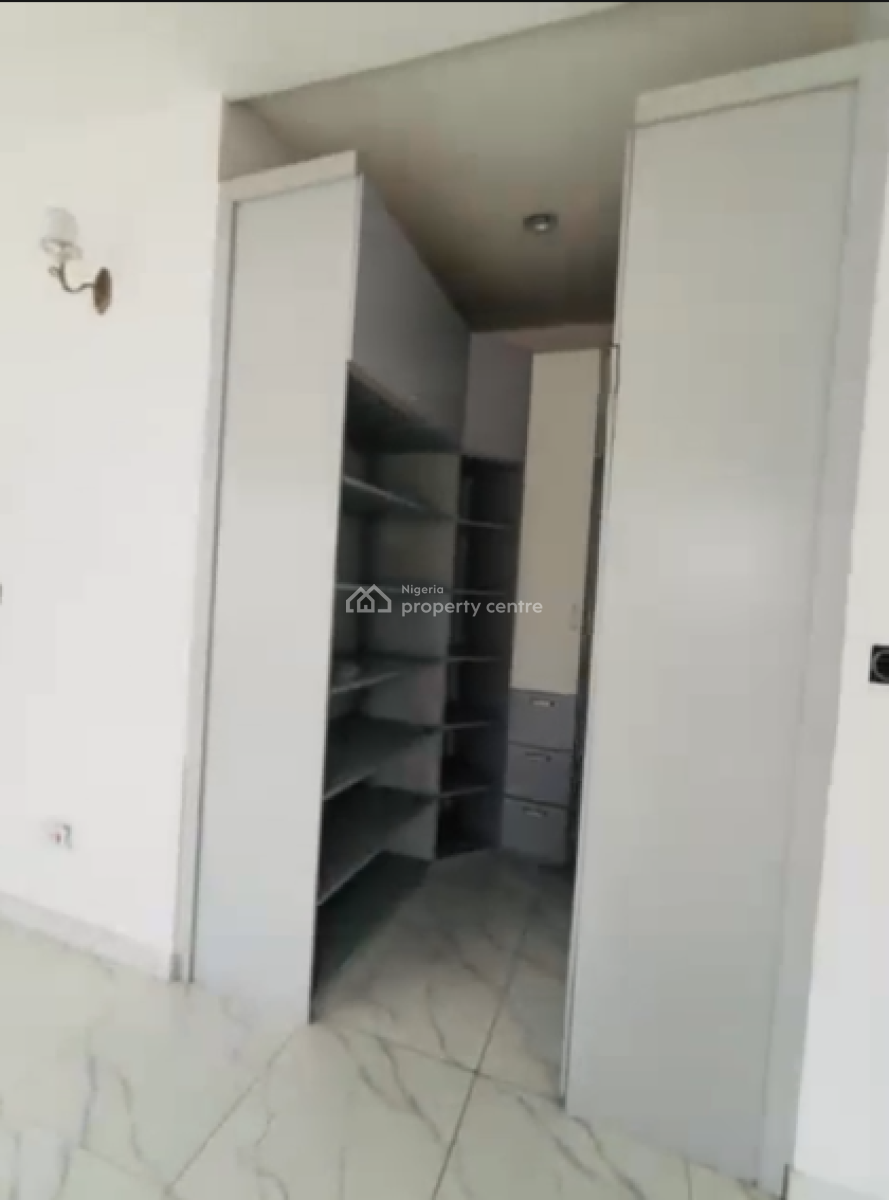 Master Bedroom, Orchid Road, Lekki Phase 2, Lekki, Lagos, Flat / Apartment for Rent