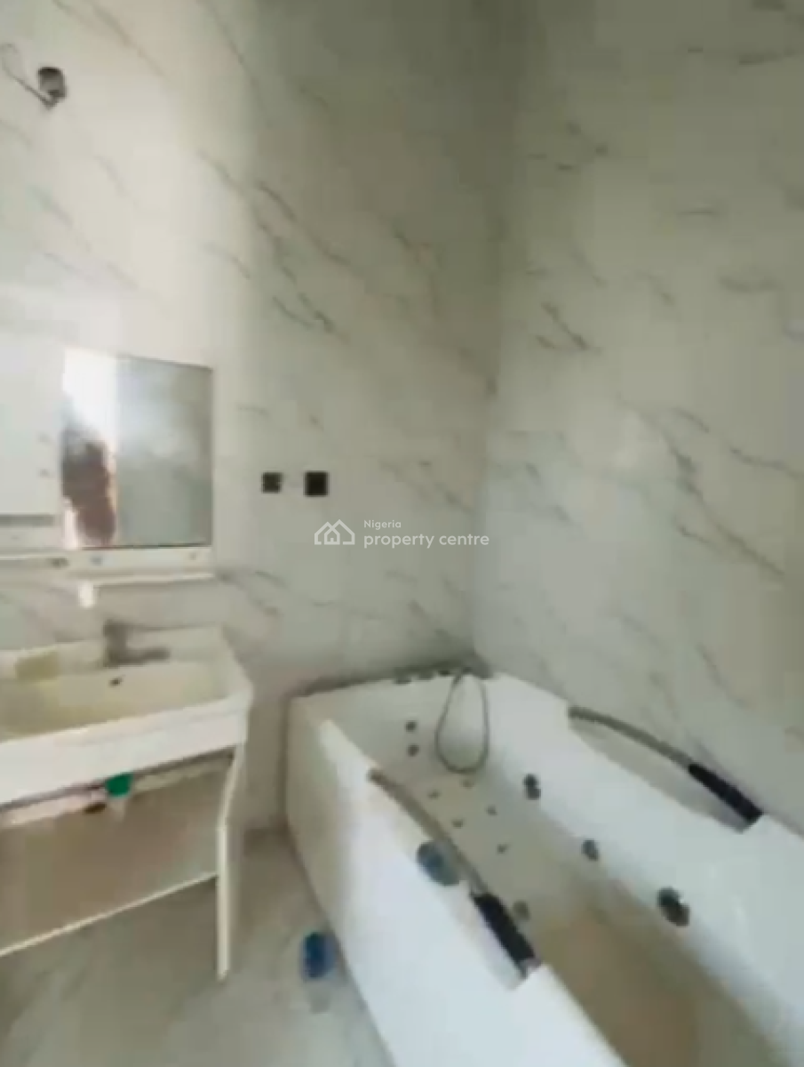 Master Bedroom, Orchid Road, Lekki Phase 2, Lekki, Lagos, Flat / Apartment for Rent