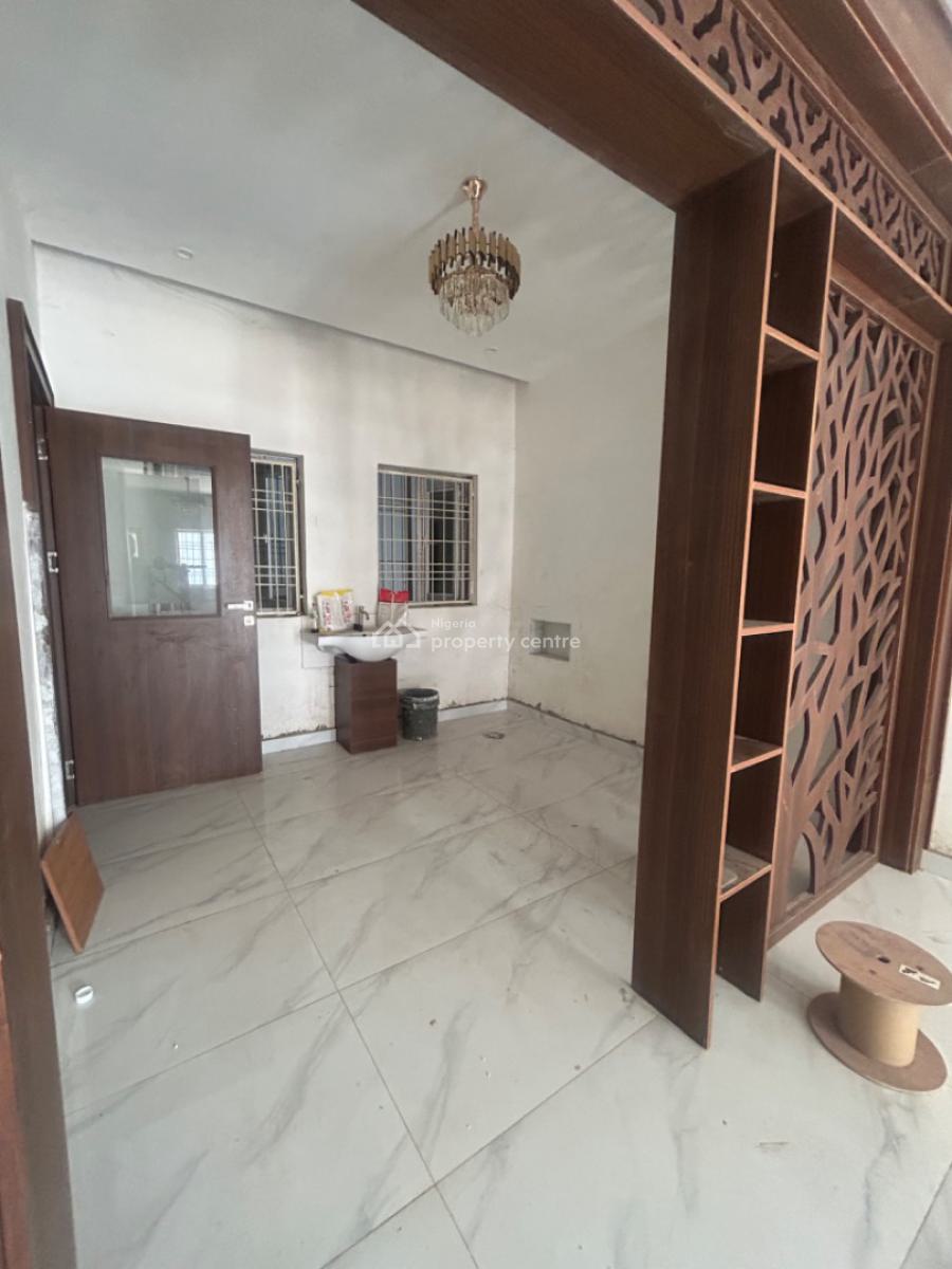 3 Bedroom with Bq(ask for a Video), Wuye, Abuja, Flat / Apartment for Sale