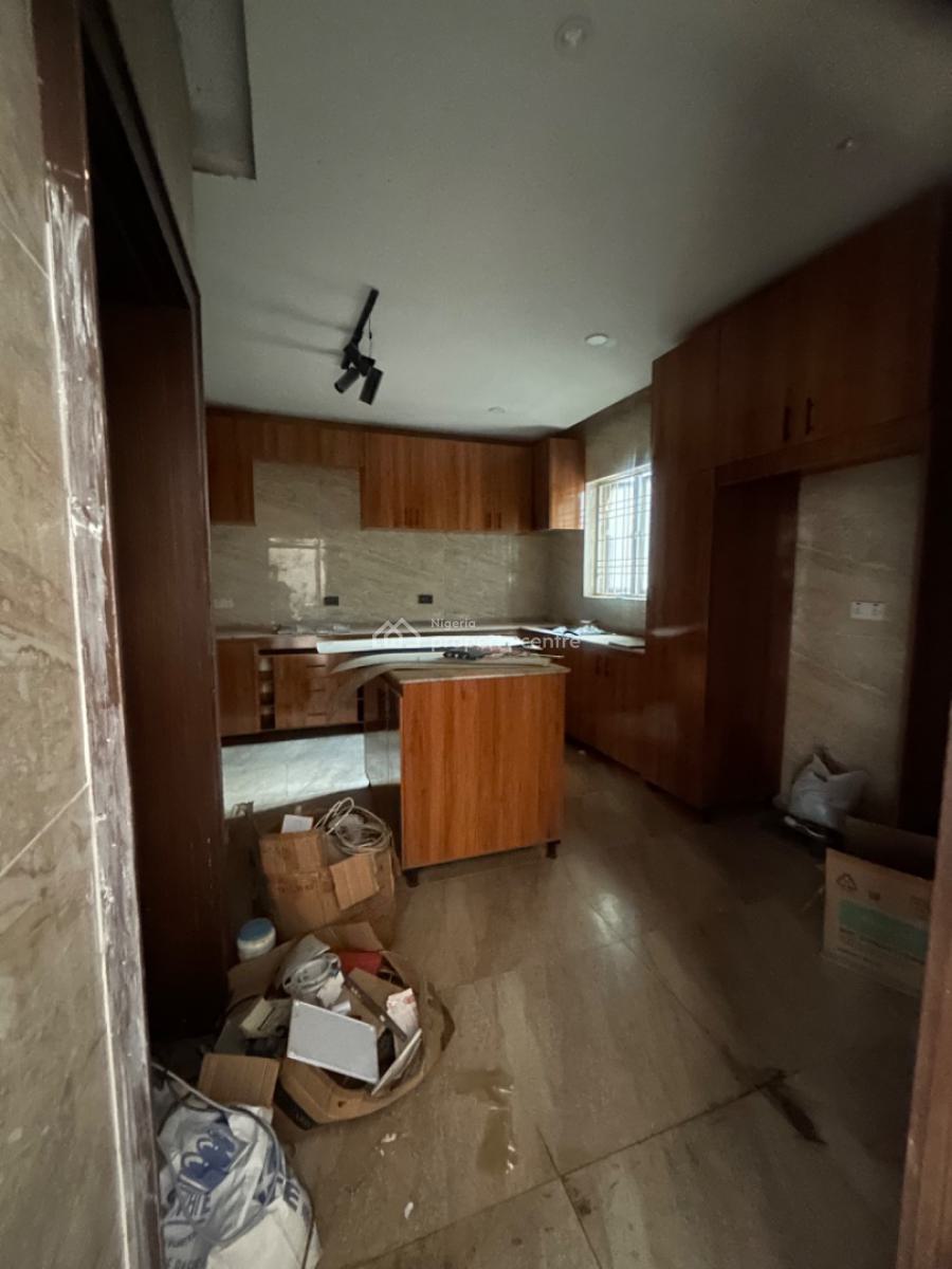 3 Bedroom with Bq(ask for a Video), Wuye, Abuja, Flat / Apartment for Sale