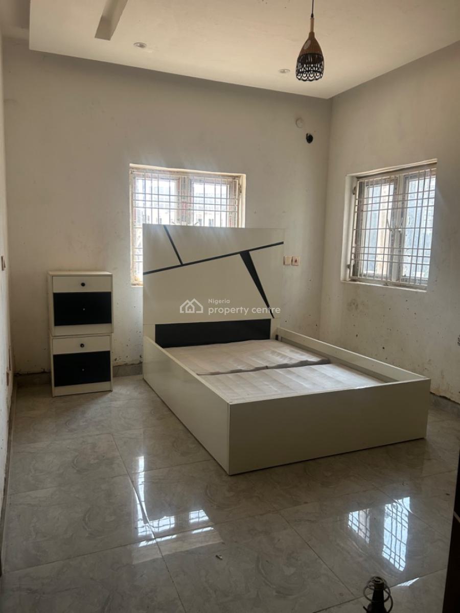 3 Bedroom with Bq(ask for a Video), Wuye, Abuja, Flat / Apartment for Sale