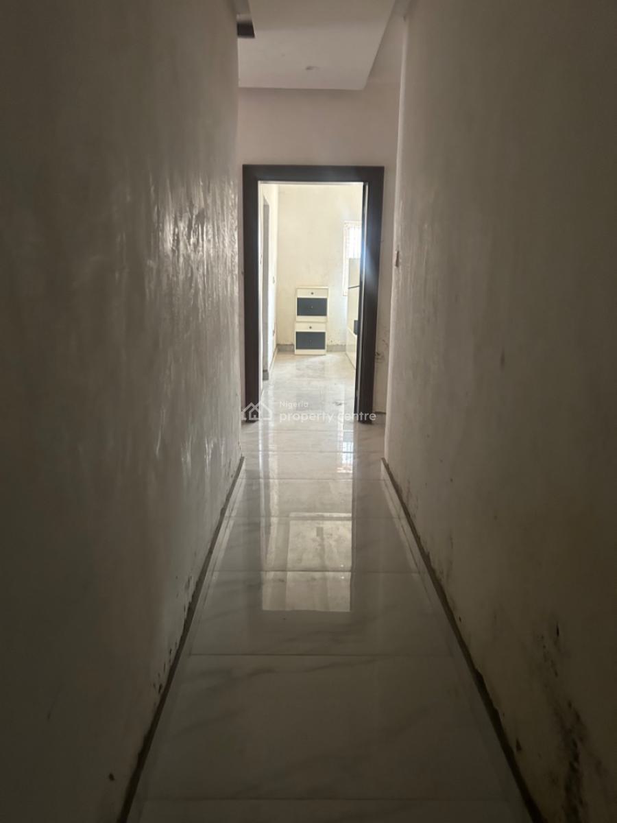 3 Bedroom with Bq(ask for a Video), Wuye, Abuja, Flat / Apartment for Sale