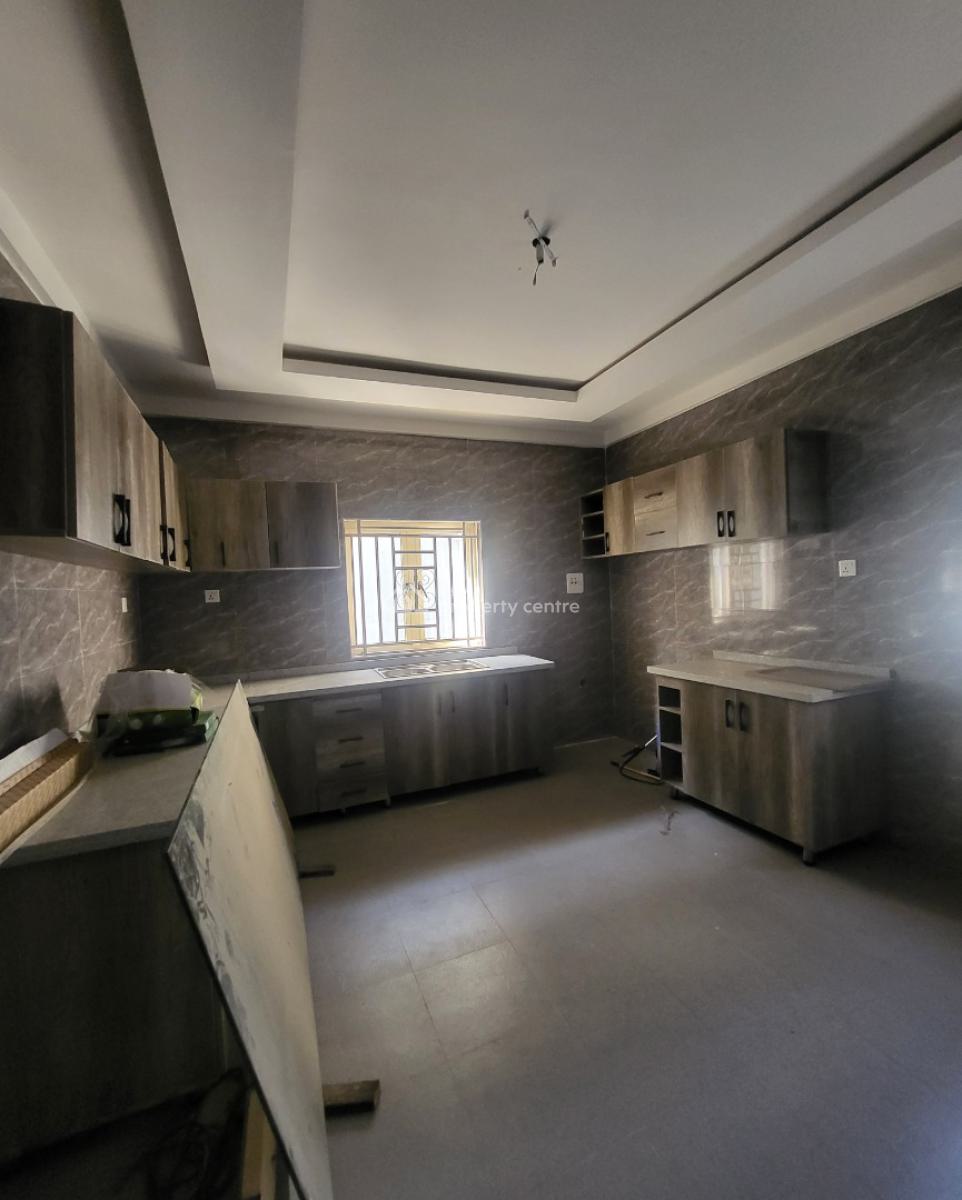 Luxurious Massive 4 Bedrooms Semi-detached Duplex with 2 Rooms Bq, By Ait Junction, Asokoro District, Abuja, Semi-detached Duplex for Rent