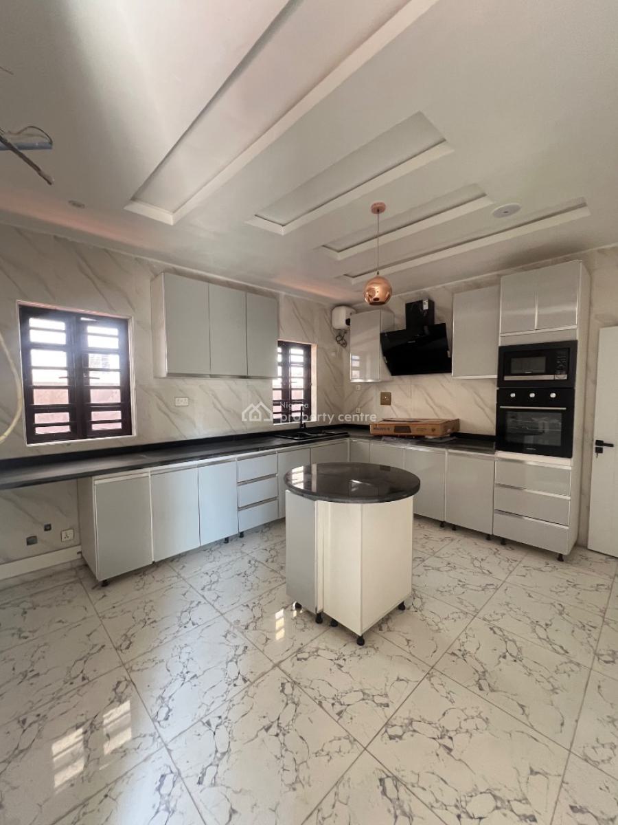 Very Spacious Five Bedroom Detached Duplex with Bq, Ikota Lekki, Lekki Phase 1, Lekki, Lagos, Detached Duplex for Sale