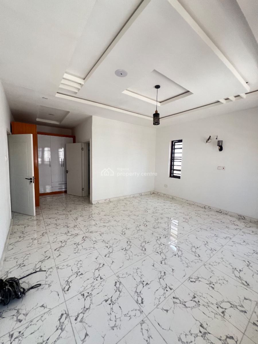 Very Spacious Five Bedroom Detached Duplex with Bq, Ikota Lekki, Lekki Phase 1, Lekki, Lagos, Detached Duplex for Sale