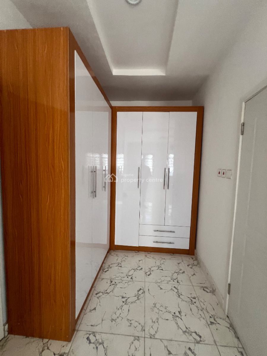 Very Spacious Five Bedroom Detached Duplex with Bq, Ikota Lekki, Lekki Phase 1, Lekki, Lagos, Detached Duplex for Sale