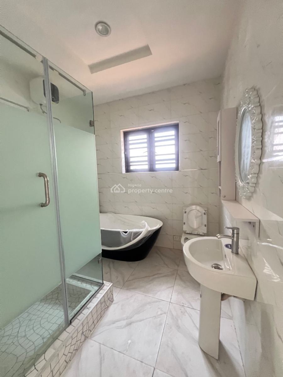 Very Spacious Five Bedroom Detached Duplex with Bq, Ikota Lekki, Lekki Phase 1, Lekki, Lagos, Detached Duplex for Sale