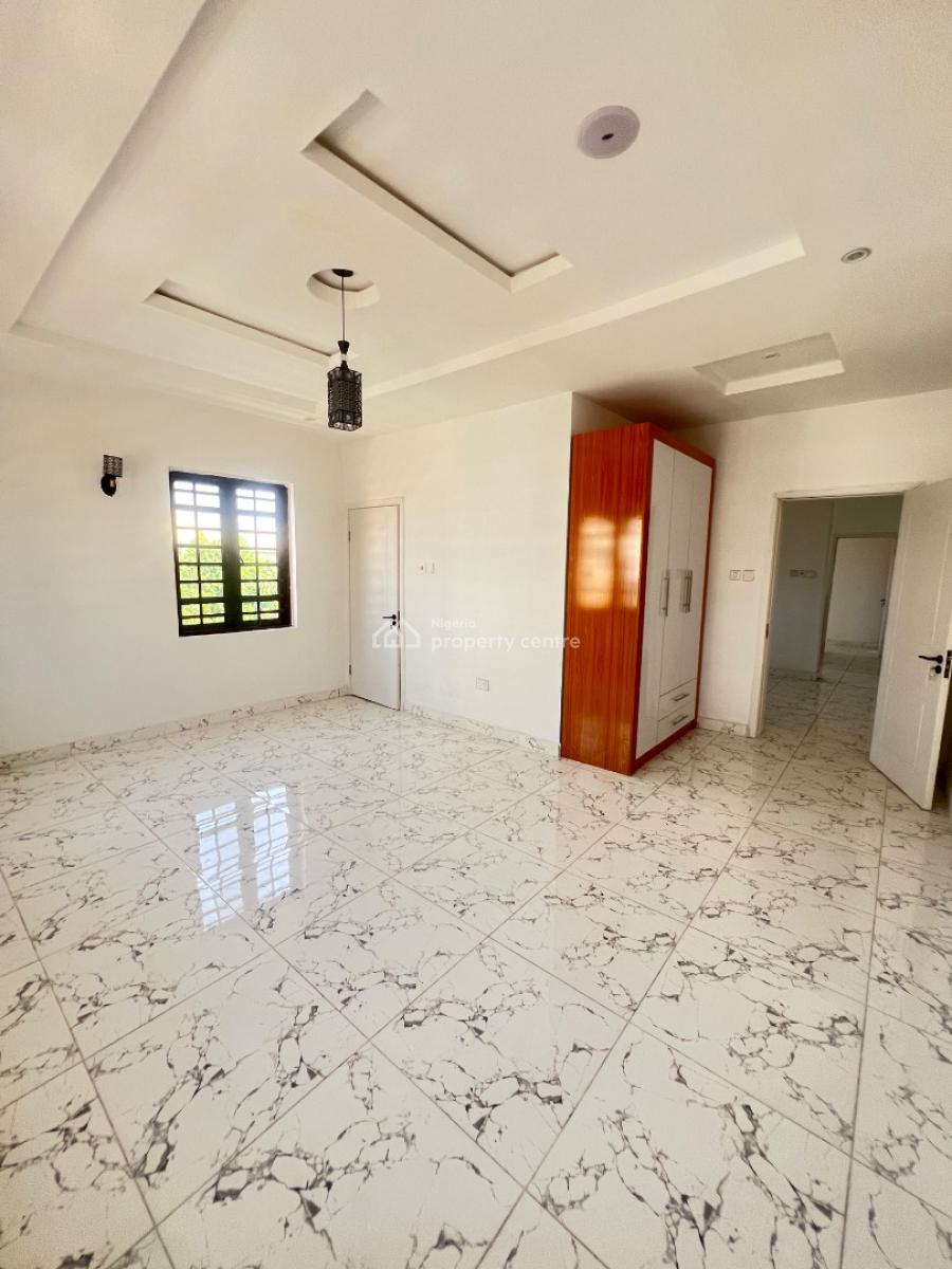 Very Spacious Five Bedroom Detached Duplex with Bq, Ikota Lekki, Lekki Phase 1, Lekki, Lagos, Detached Duplex for Sale