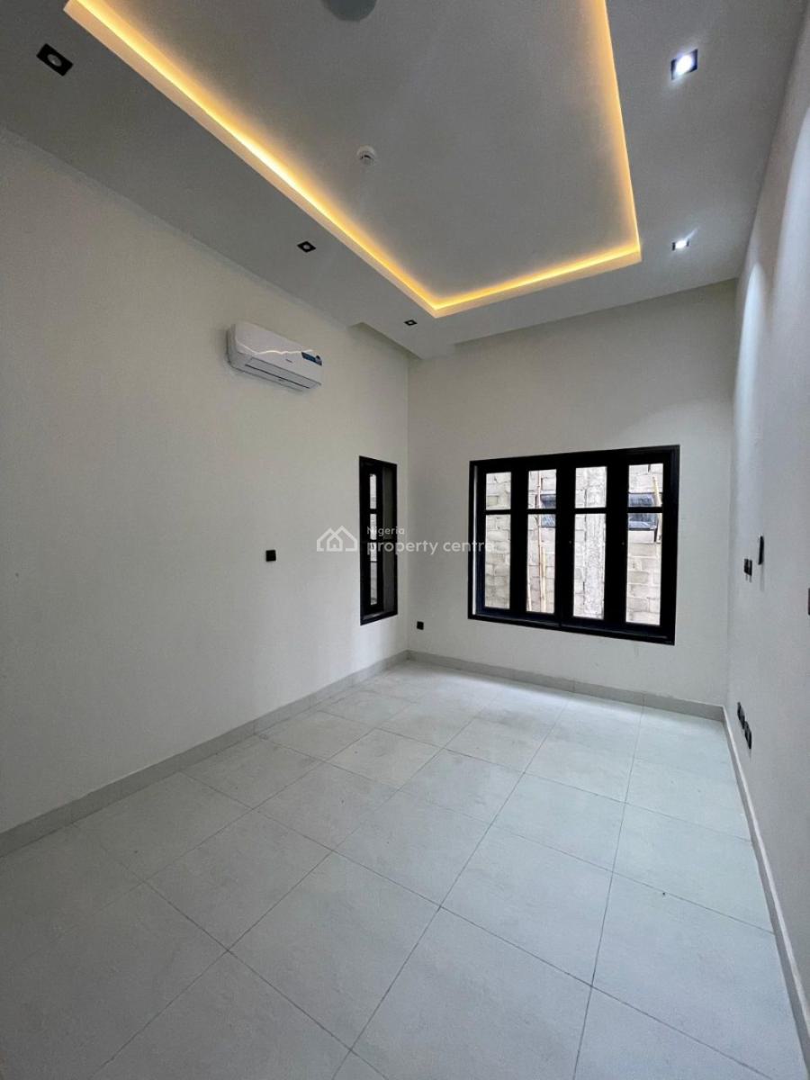 New 2 Bedroom All Ensuite with Bq, Gym, Elevator, Freedom Way, Lekki Phase 1, Lekki, Lagos, Flat / Apartment for Rent