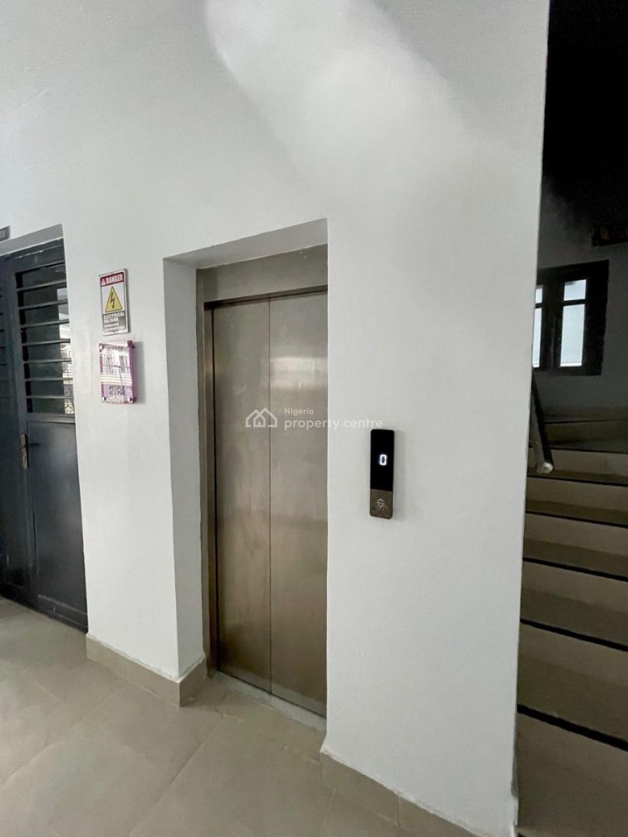 New 2 Bedroom All Ensuite with Bq, Gym, Elevator, Freedom Way, Lekki Phase 1, Lekki, Lagos, Flat / Apartment for Rent