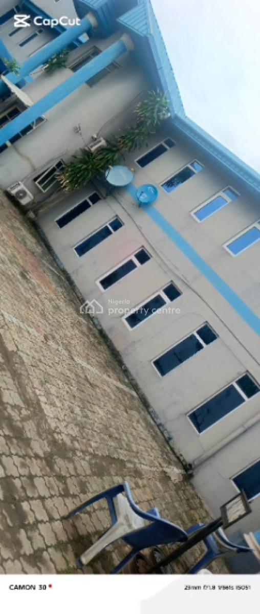 Luxury Hotel, Alakuko By Alimosho Side, Alimosho, Lagos, Hotel / Guest House for Sale