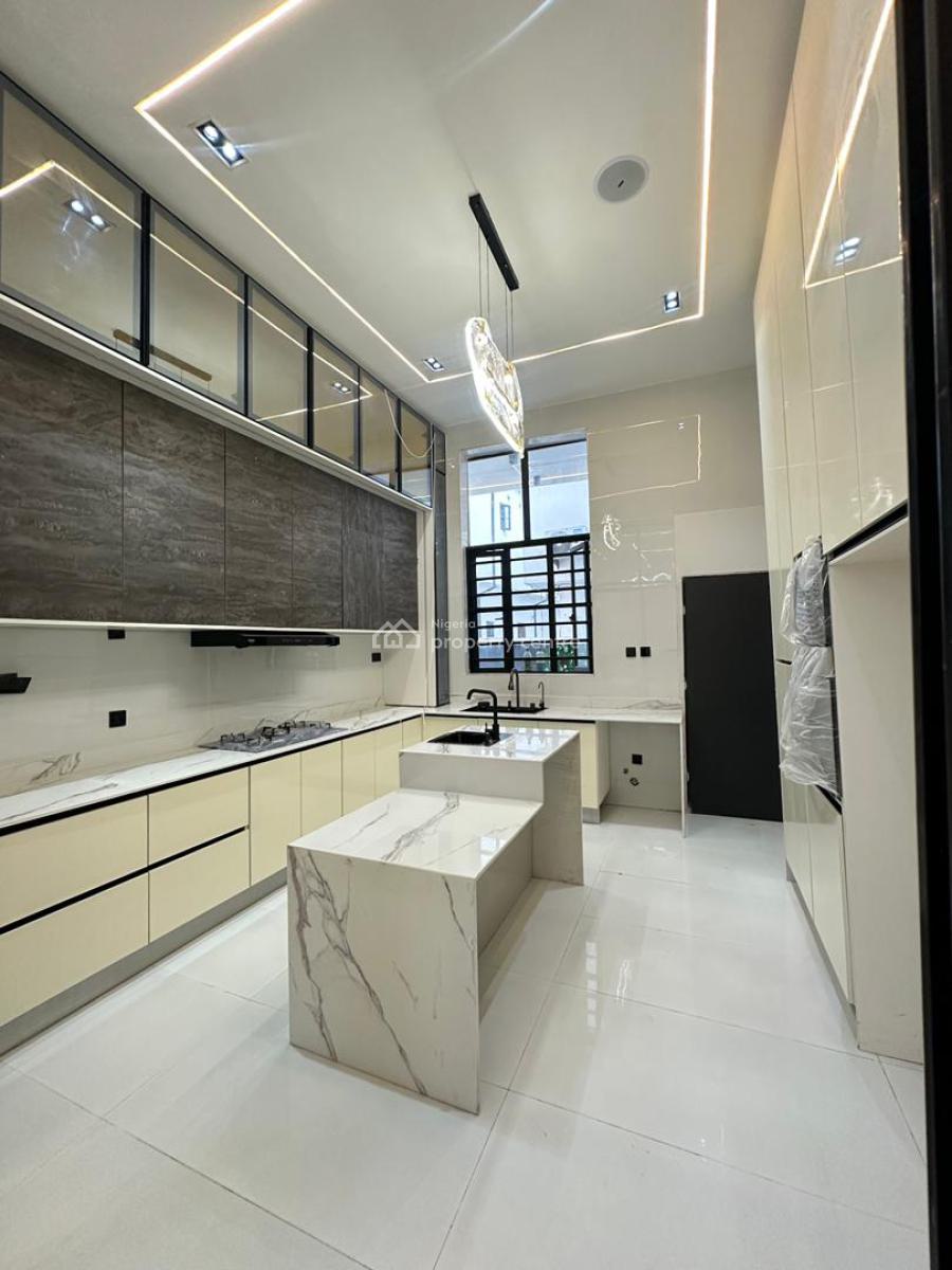 Exquisite Spacious 5 Bedroom Fully Detached Duplex, Chevron, Lekki, Lagos, Detached Duplex for Sale