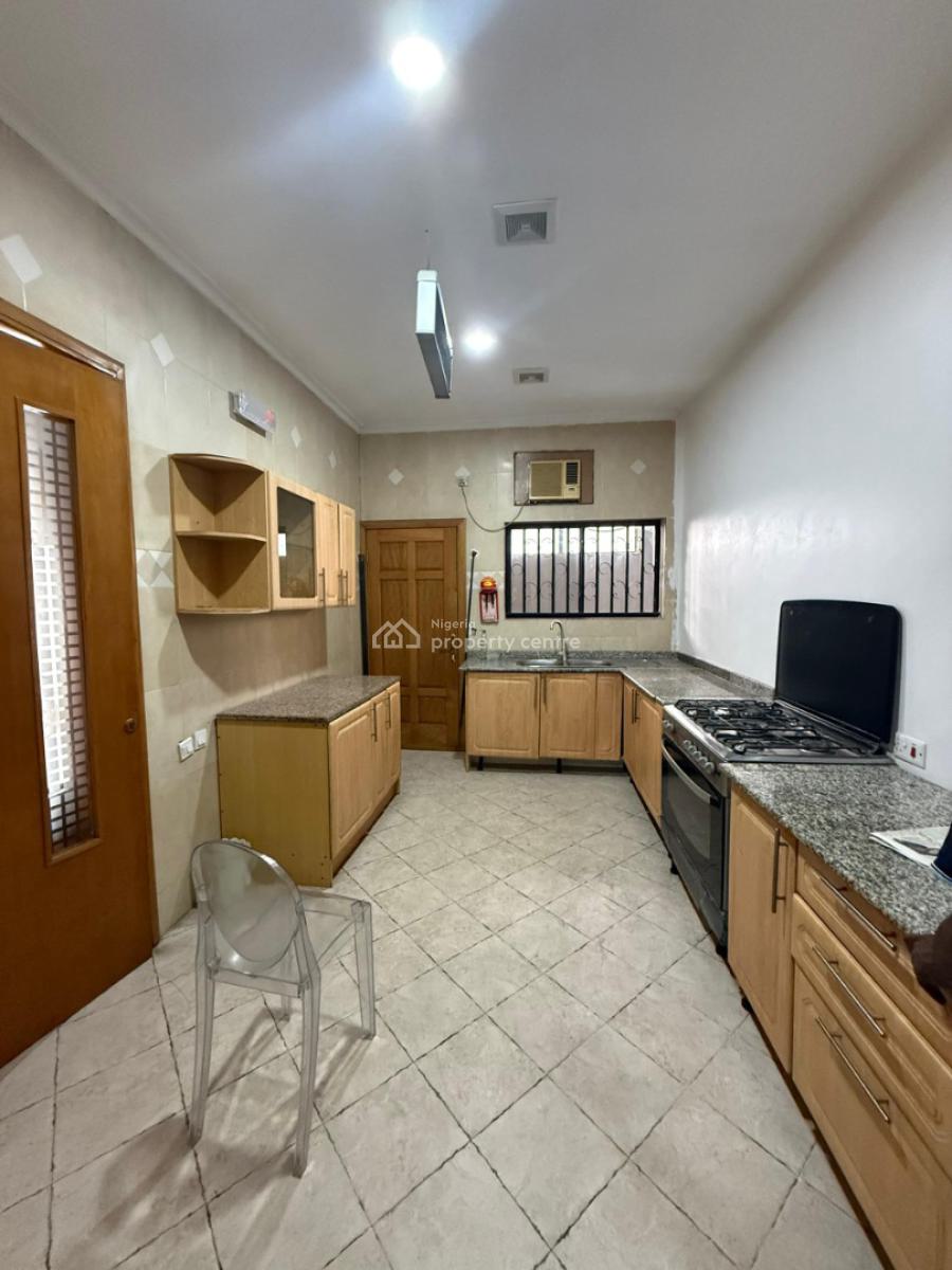 3 Bedrooms Apartment + Bq & Pool, Victoria Island (vi), Lagos, Flat / Apartment for Rent