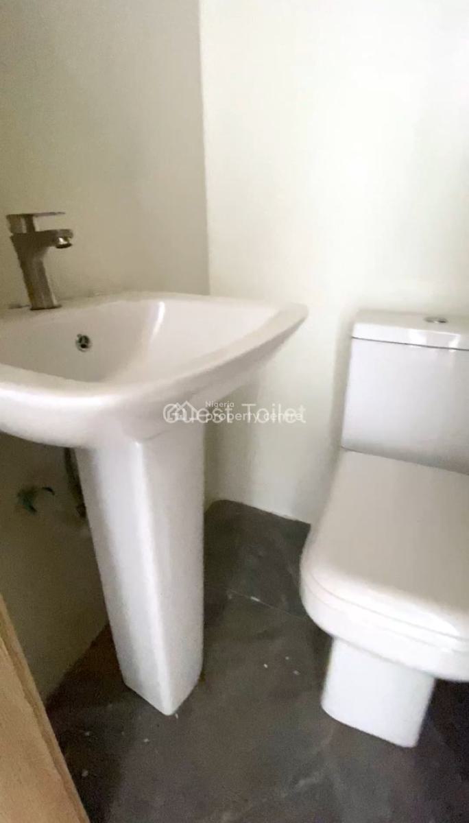 3 Bedrooms Apartment, Abijo G.r.a, Abijo, Lekki, Lagos, Flat / Apartment for Sale